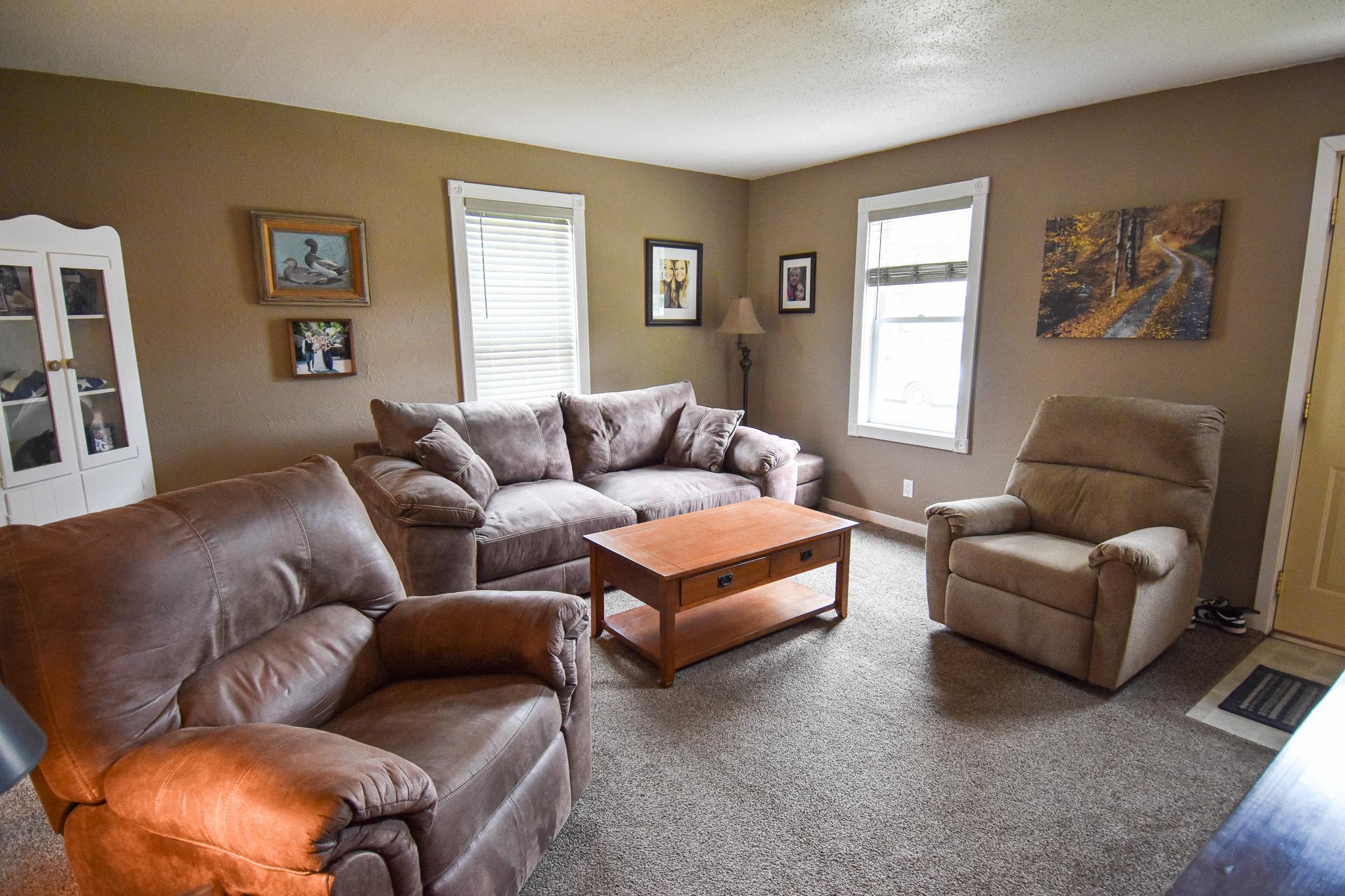 417 Kendall Avenue S Property Photo 7