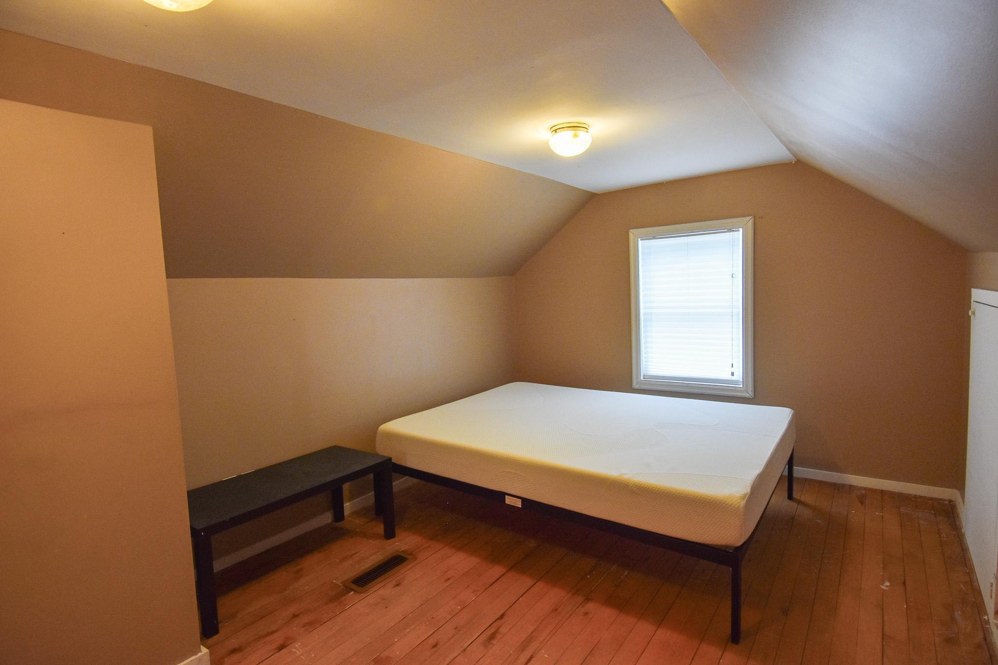417 Kendall Avenue S Property Photo 18