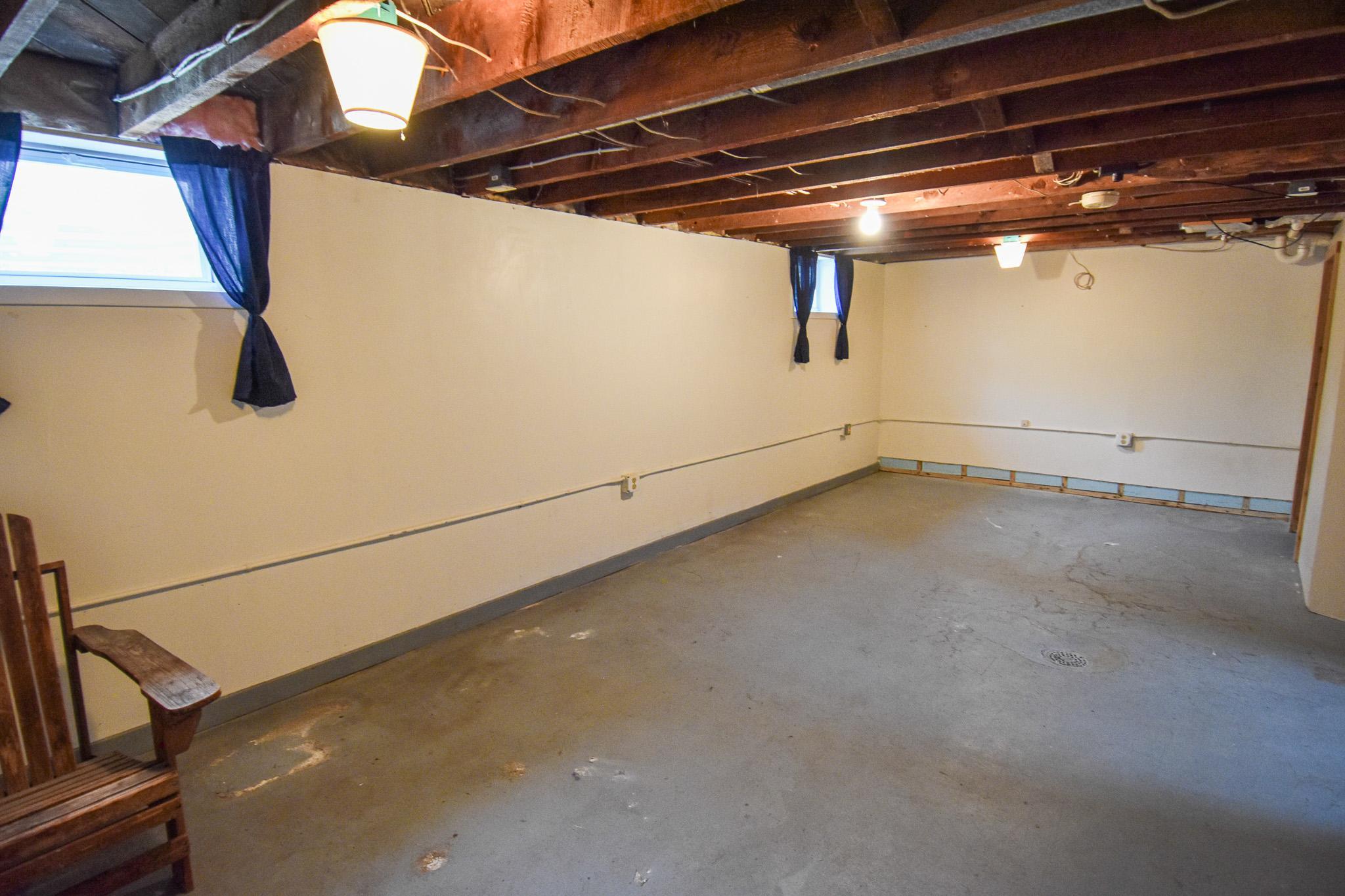 417 Kendall Avenue S Property Photo 23