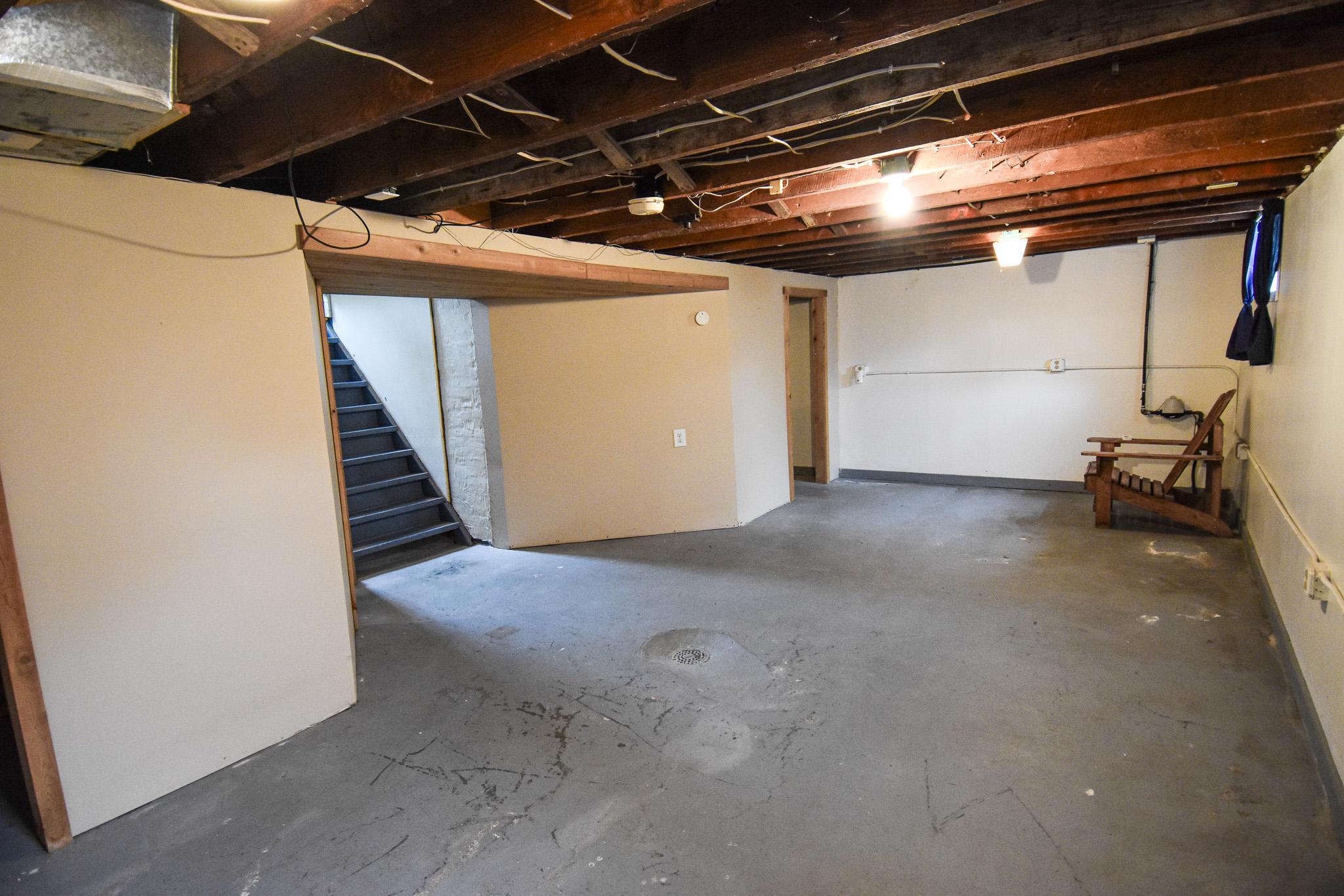417 Kendall Avenue S Property Photo 24