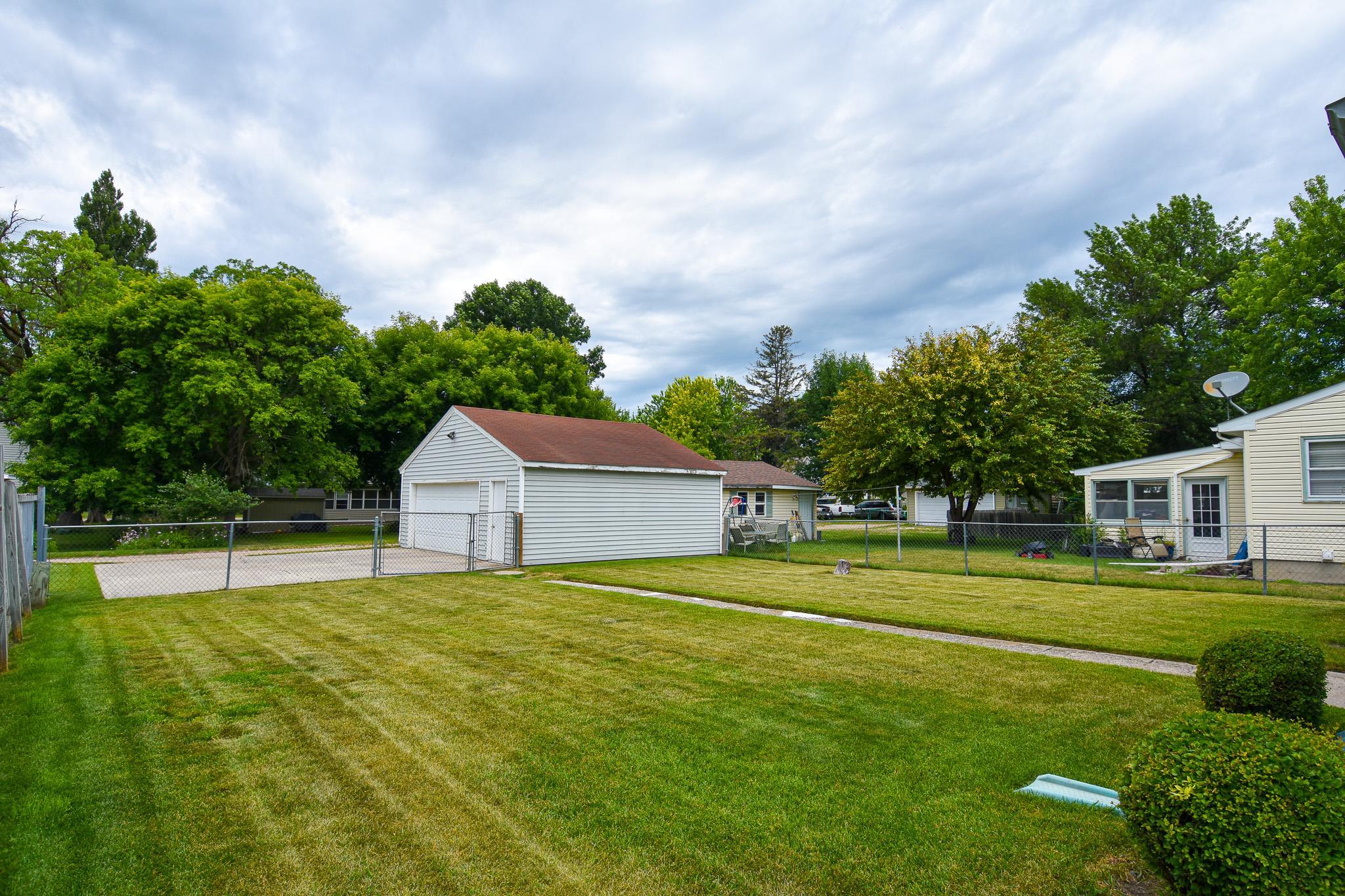417 Kendall Avenue S Property Photo 30