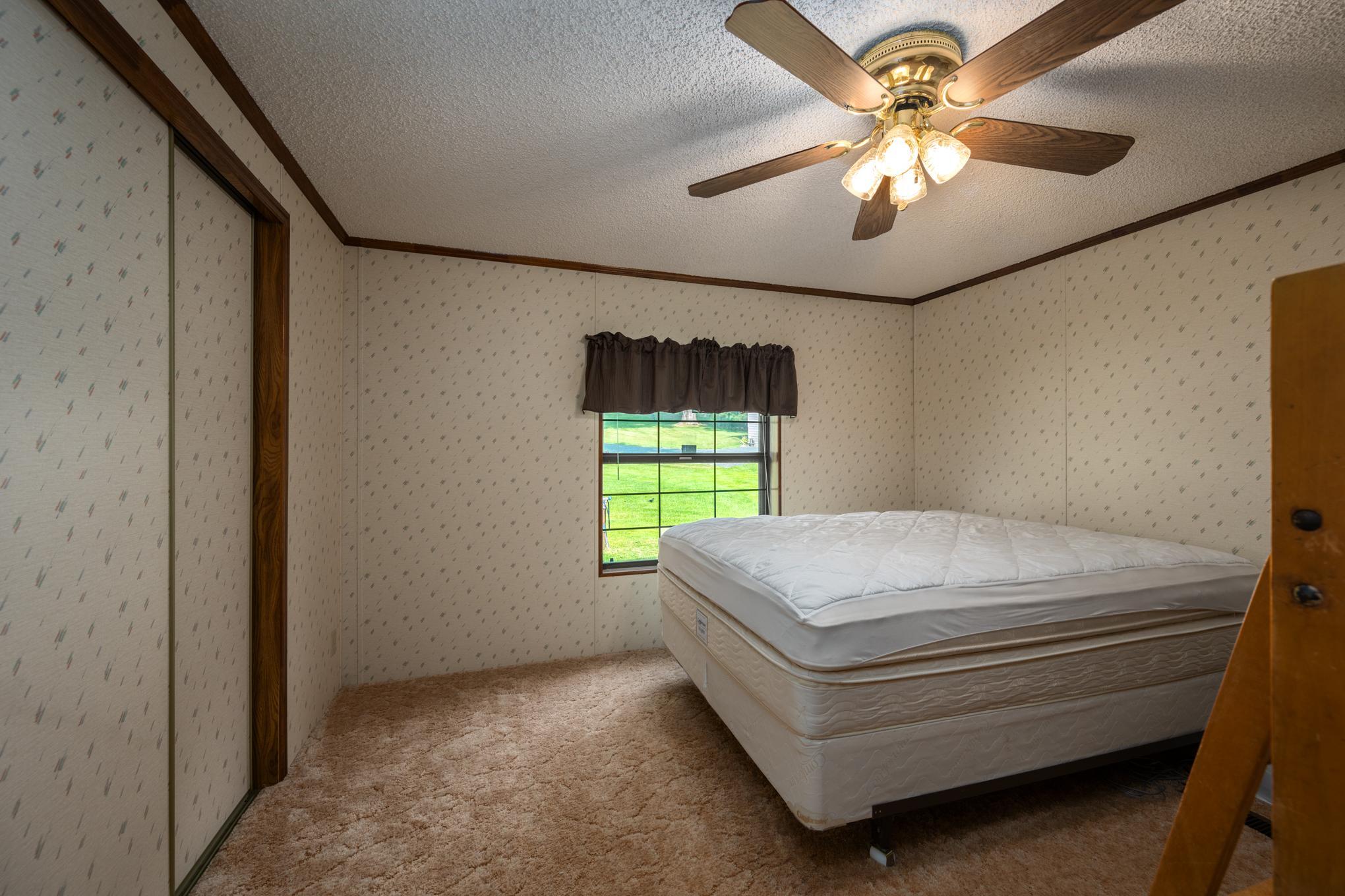 1602 168 Street Property Photo 16