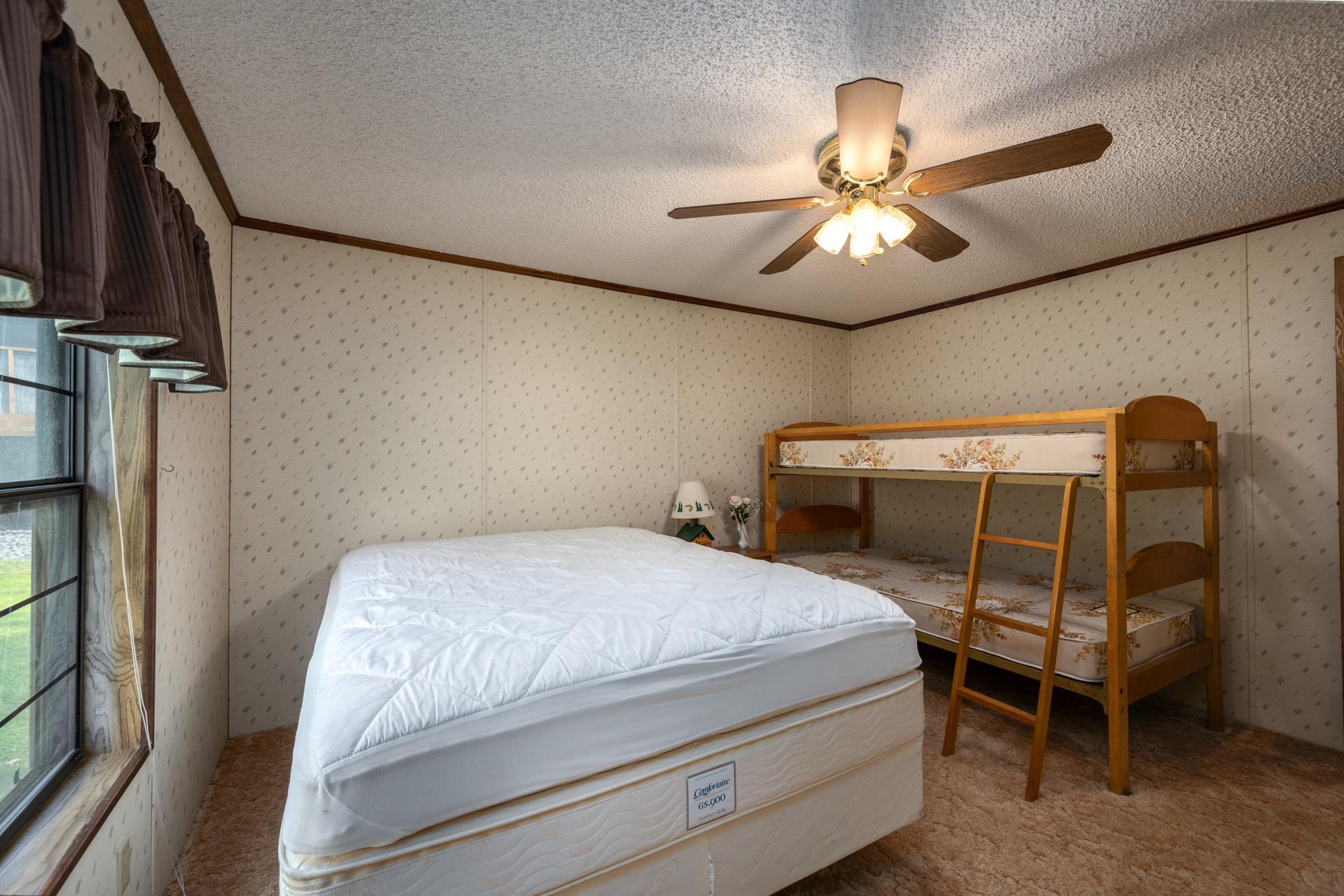 1602 168 Street Property Photo 17