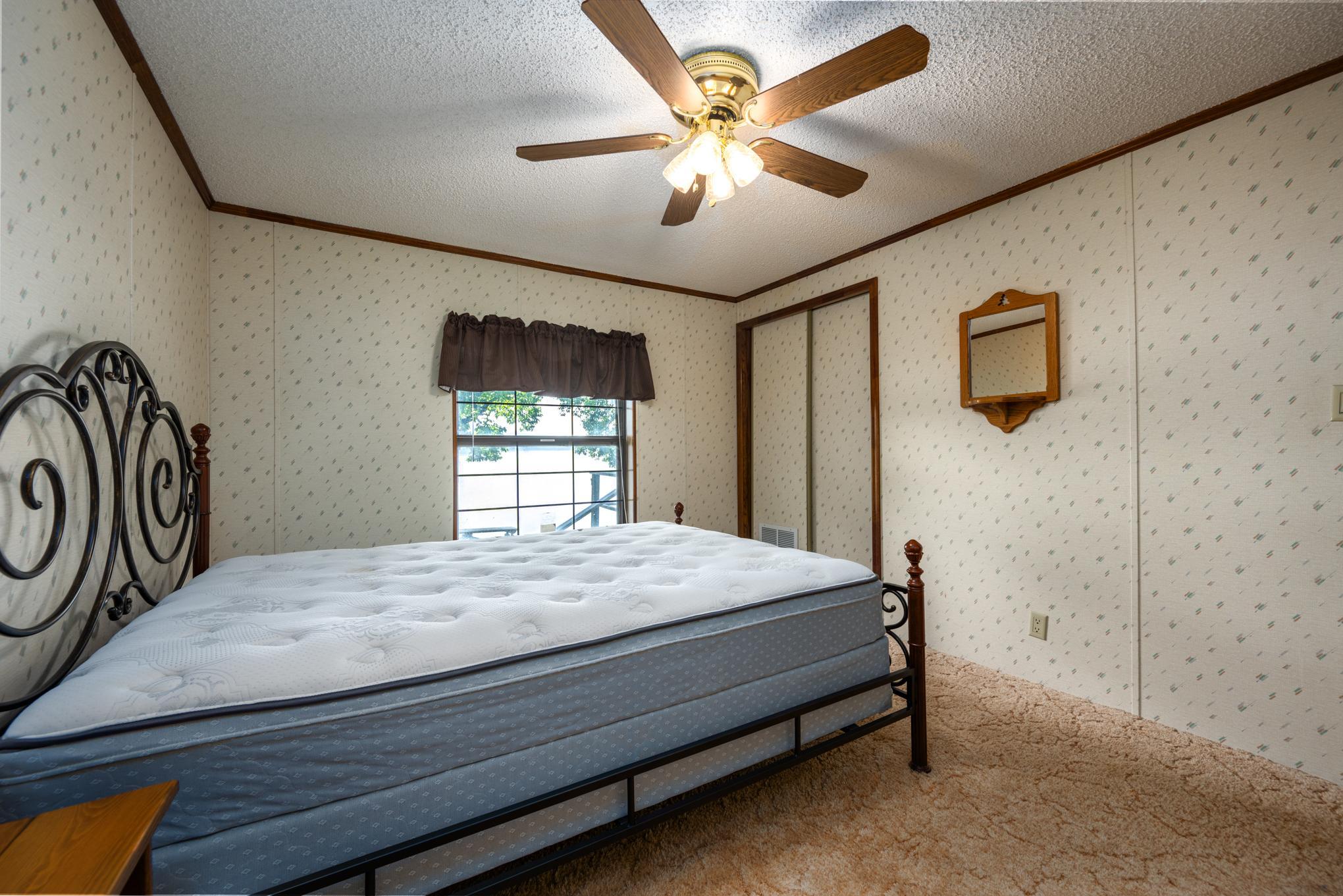 1602 168 Street Property Photo 20