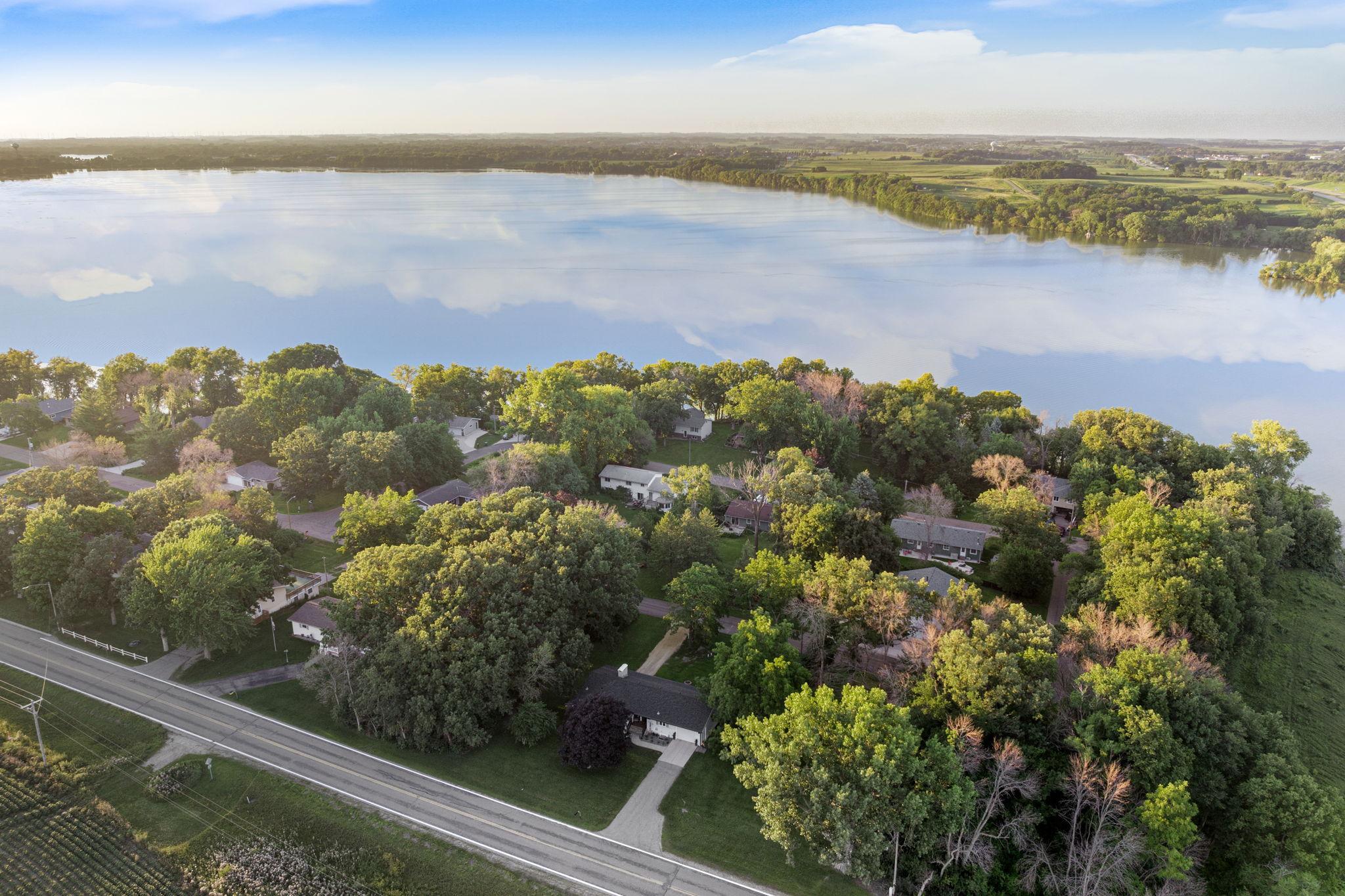 1817 S Shore Drive Property Photo 1