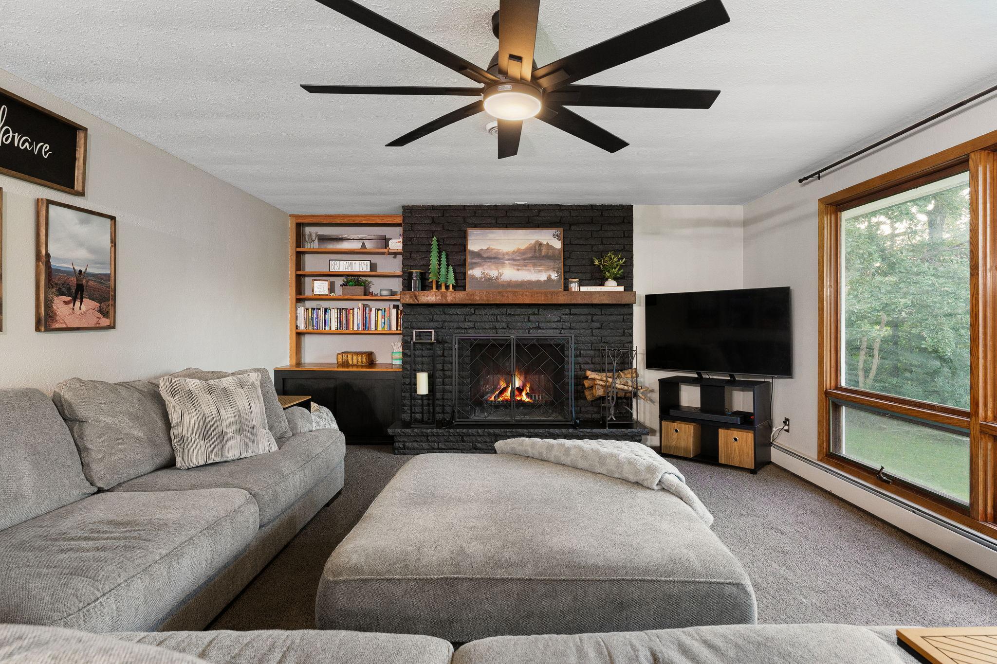 1817 S Shore Drive Property Photo 22