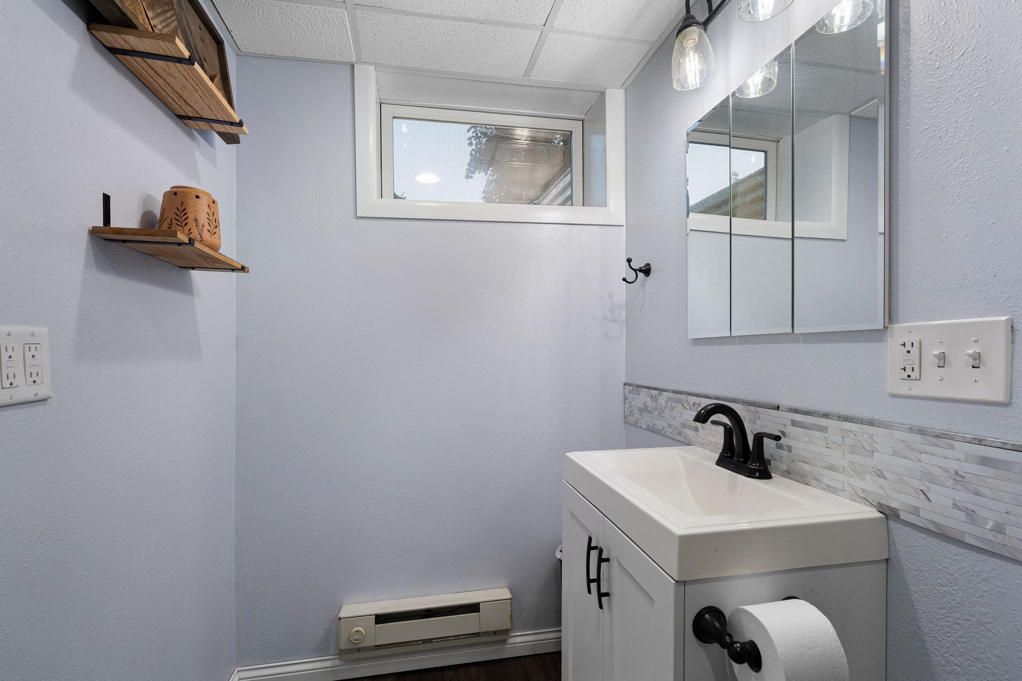 1817 S Shore Drive Property Photo 34