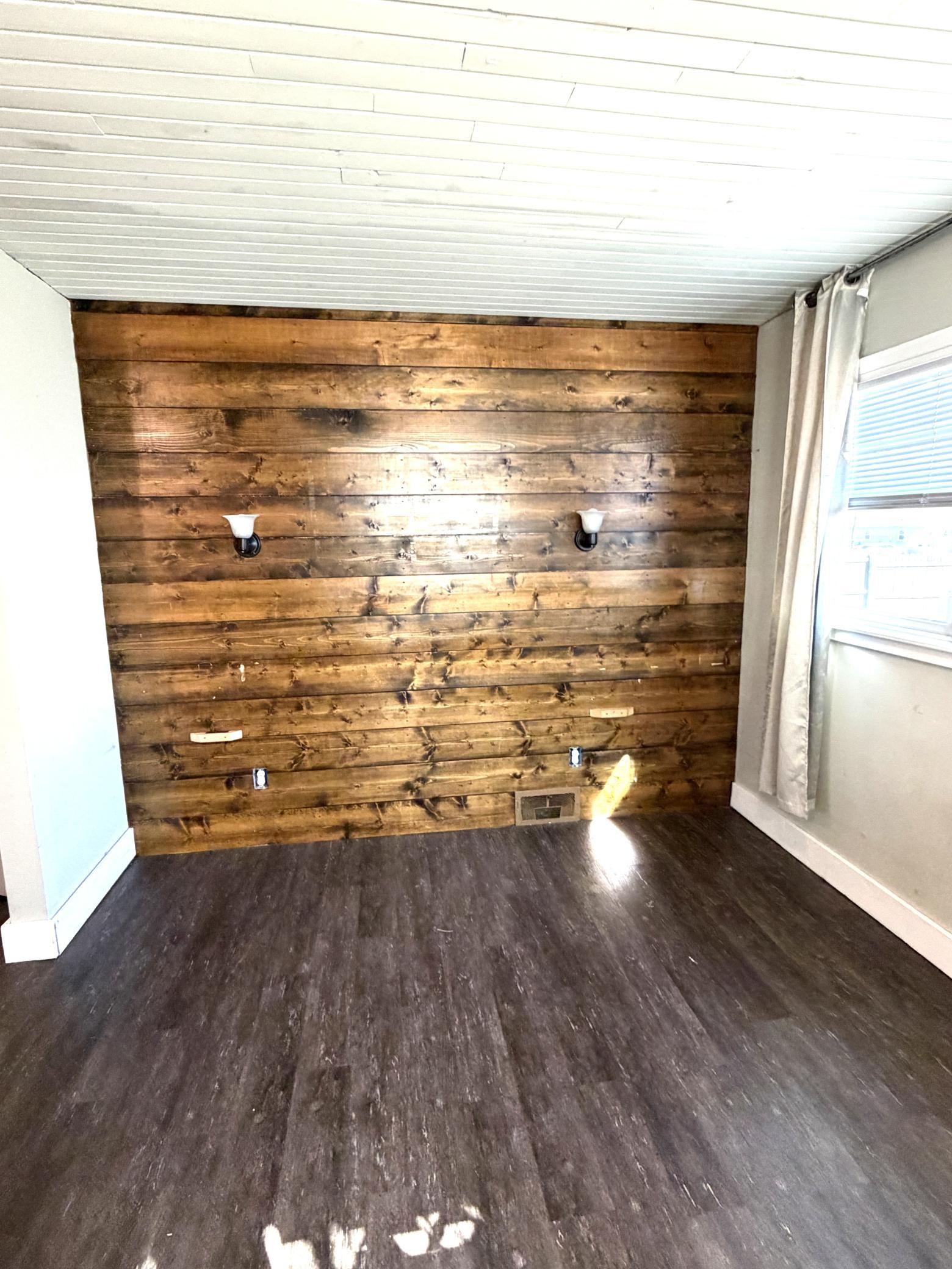 207 S Johnson Avenue Property Photo 21