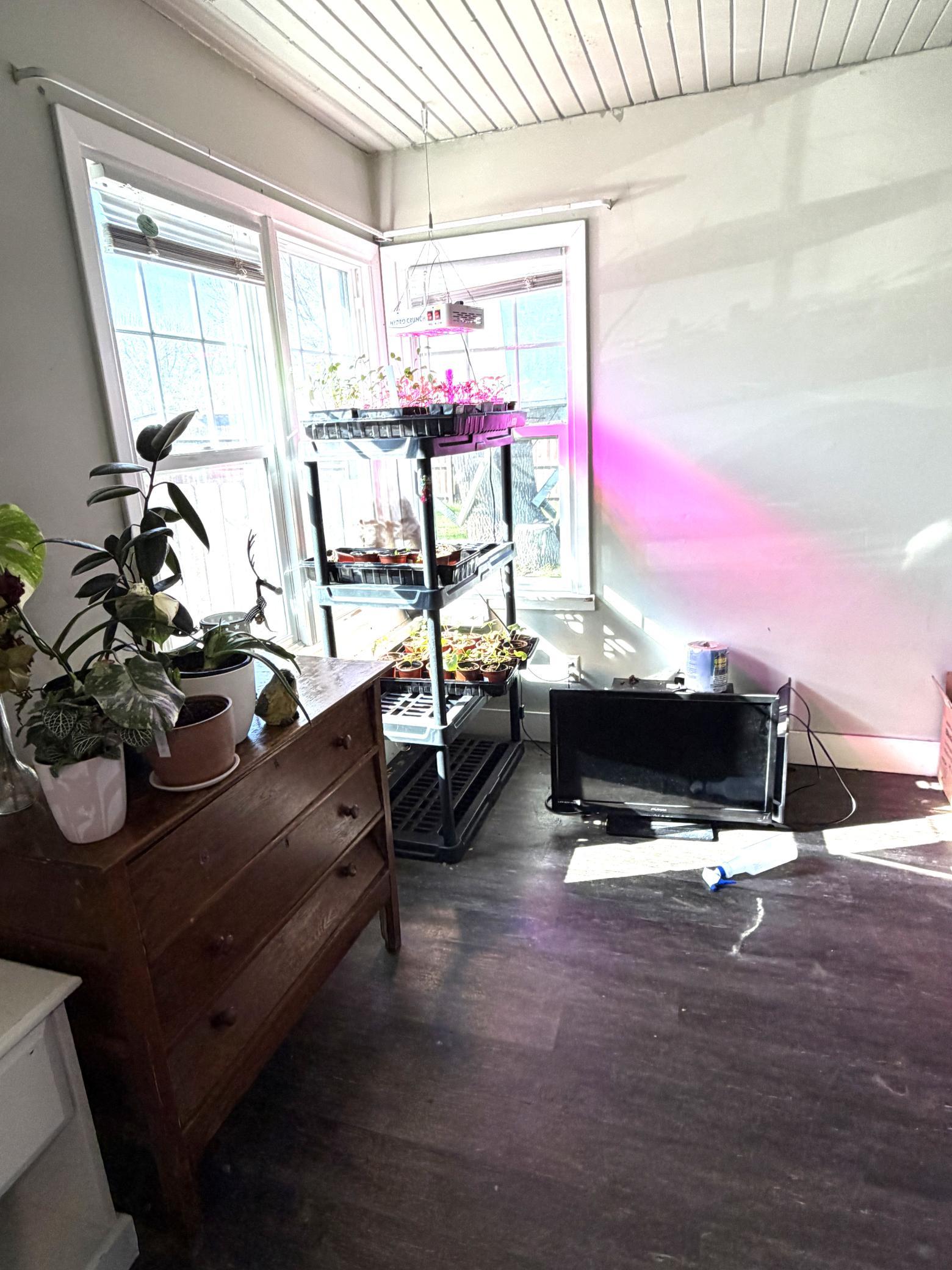 207 S Johnson Avenue Property Photo 25