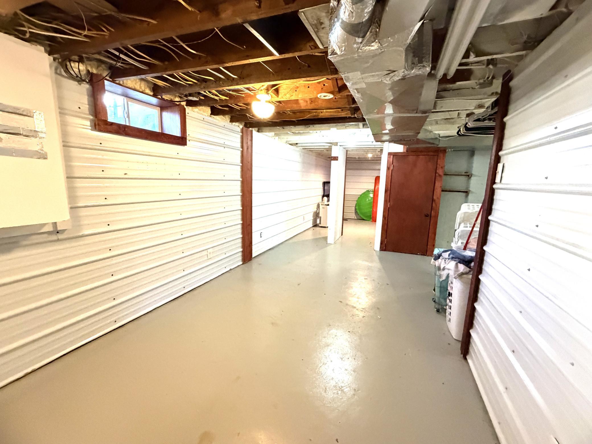 207 S Johnson Avenue Property Photo 39