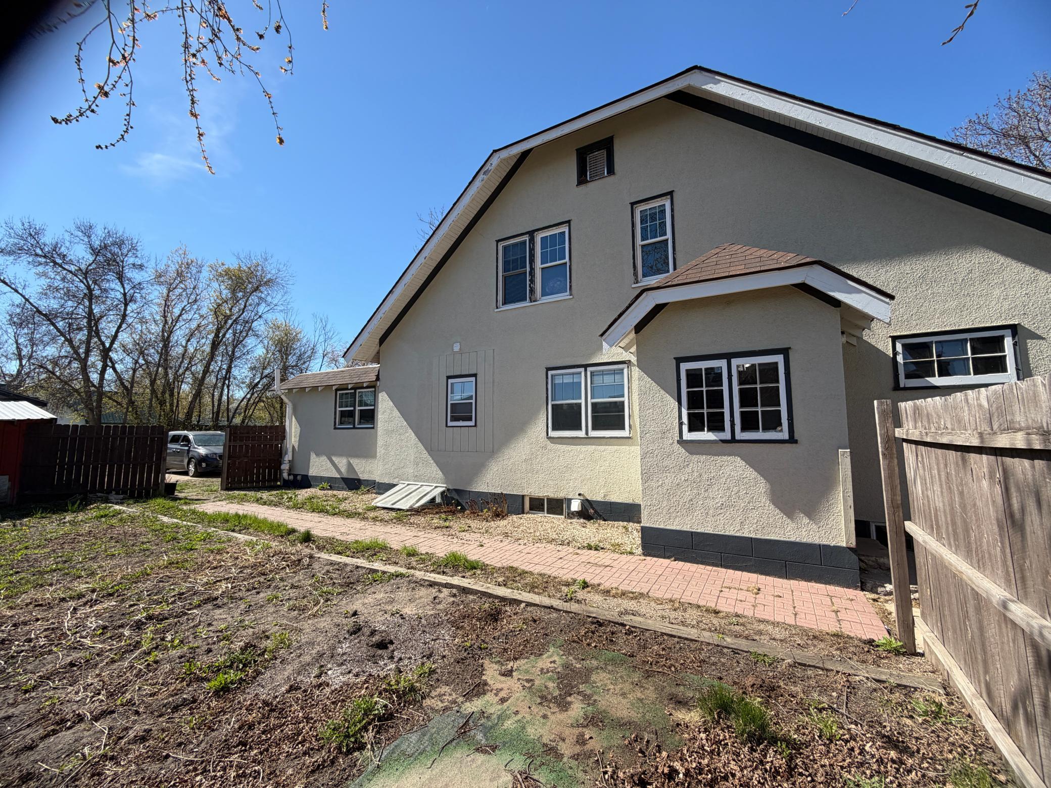 207 S Johnson Avenue Property Photo 51