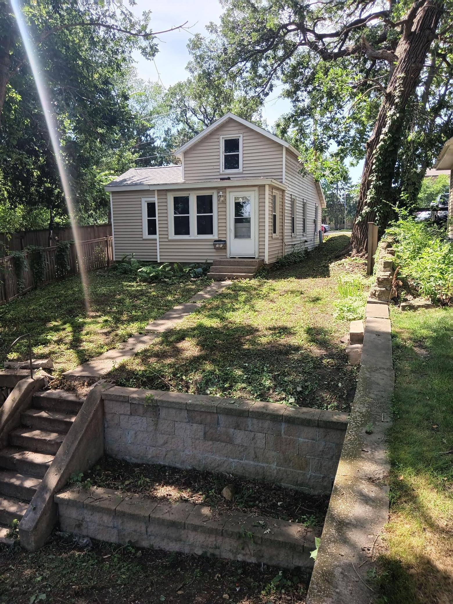 204 3rd Street E Property Photo 2