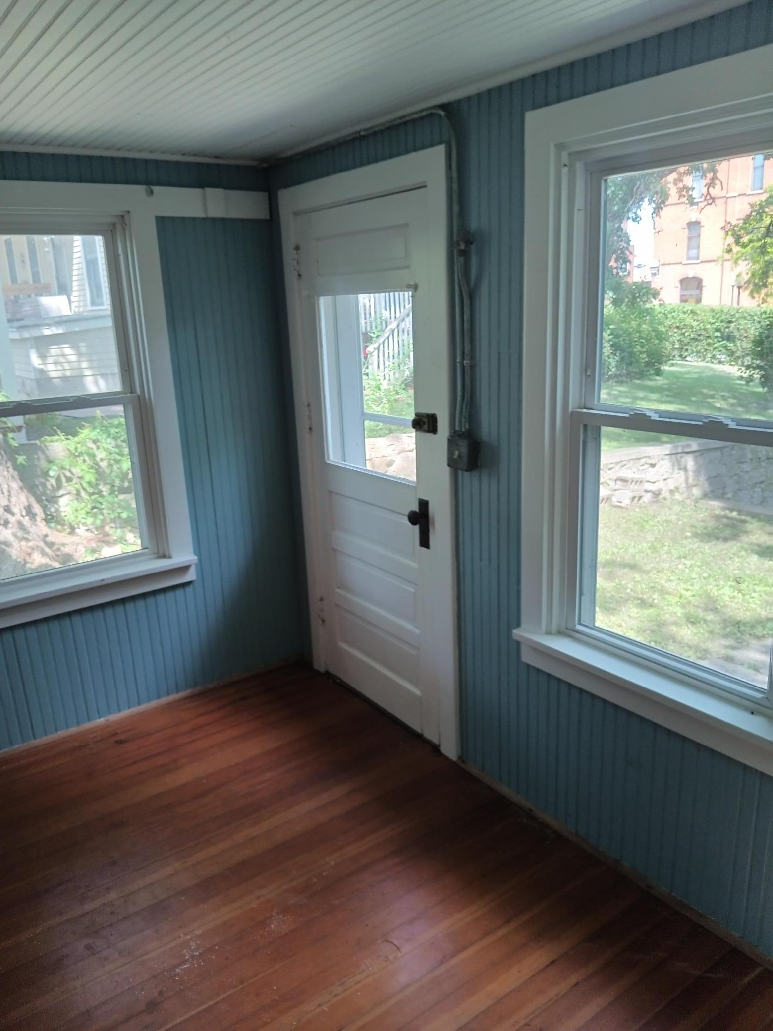 204 3rd Street E Property Photo 6