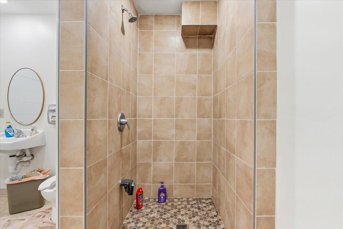 105 Central Boulevard Property Photo 14