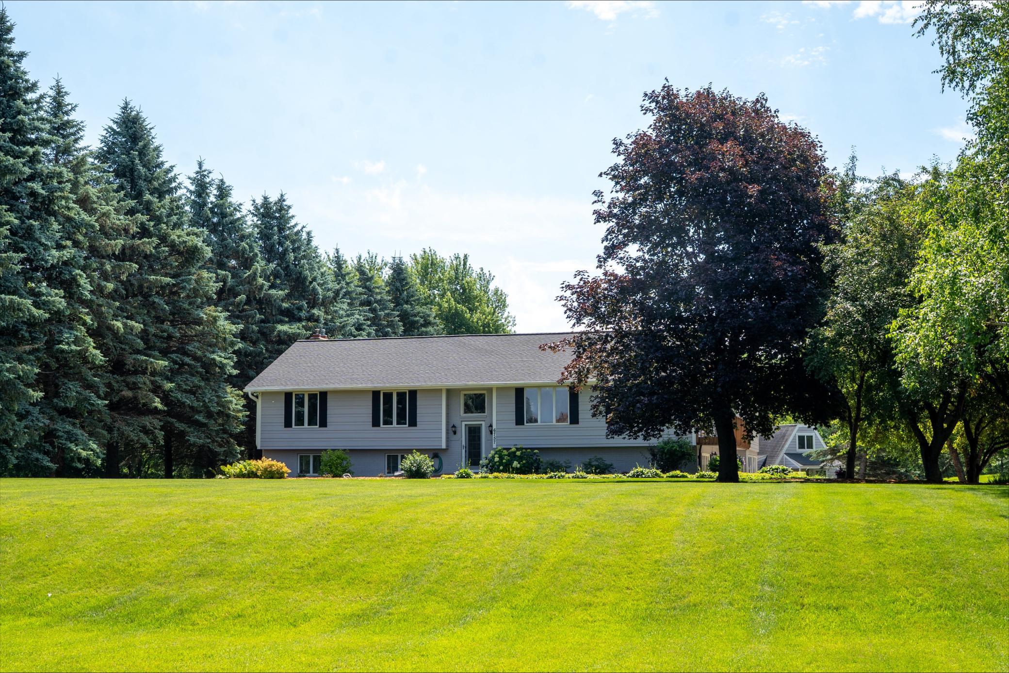 6757 Horseshoe Bend Drive Property Photo 4