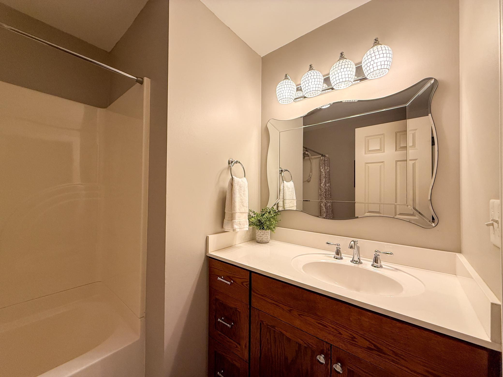 6757 Horseshoe Bend Drive Property Photo 18