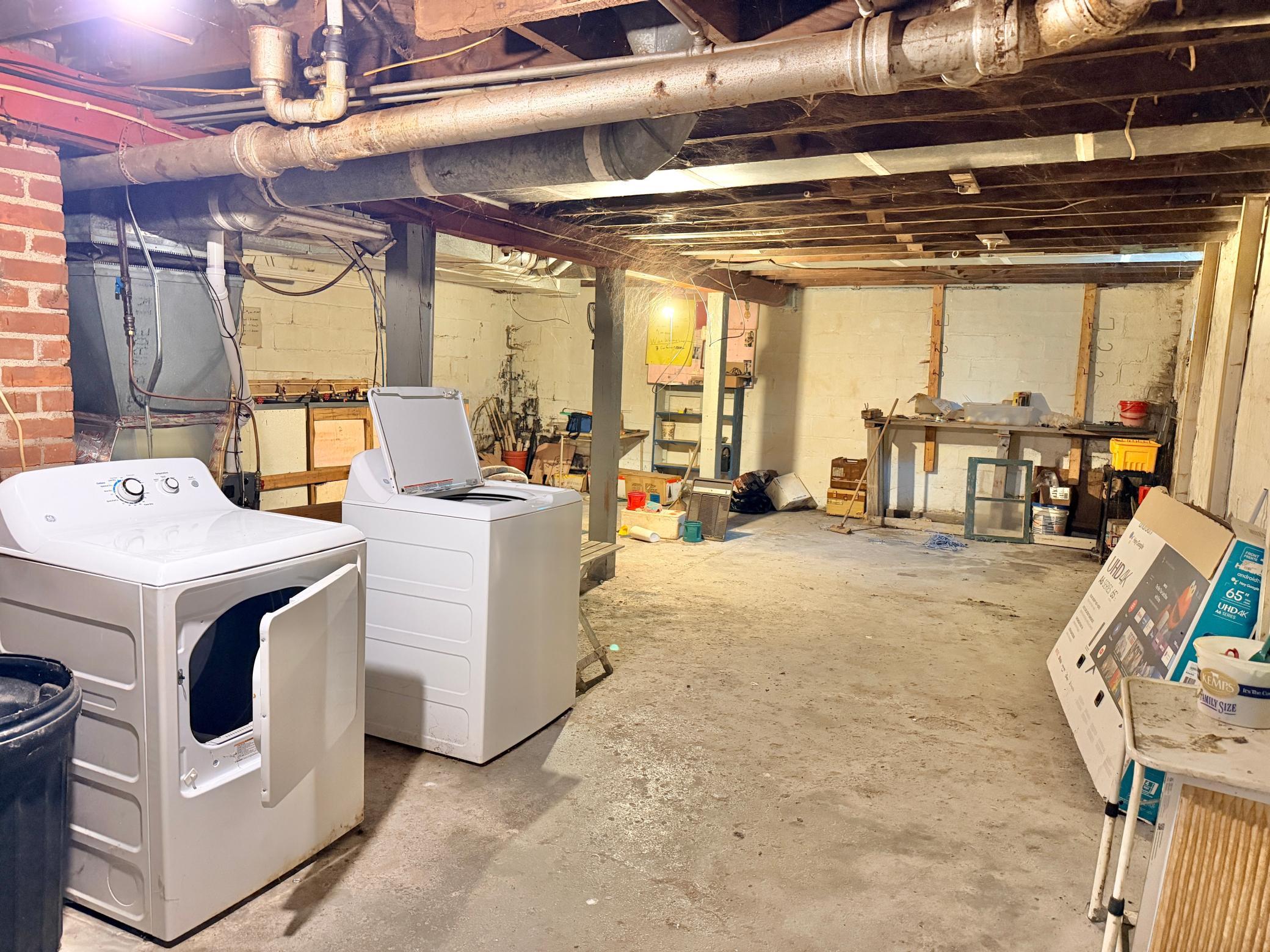 1405 S Broadway Avenue Property Photo 27