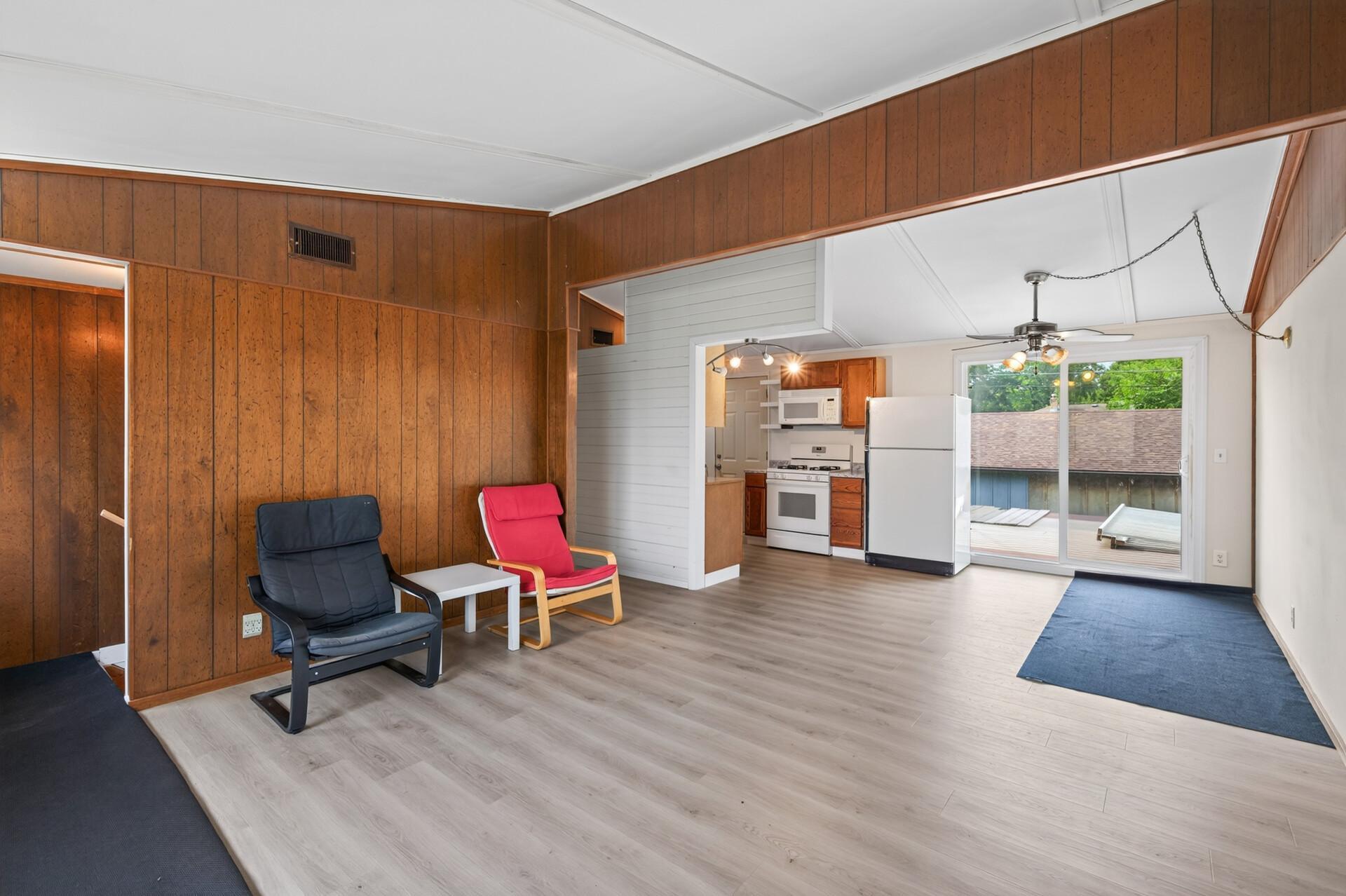 1582 3rd Street E Property Photo 5