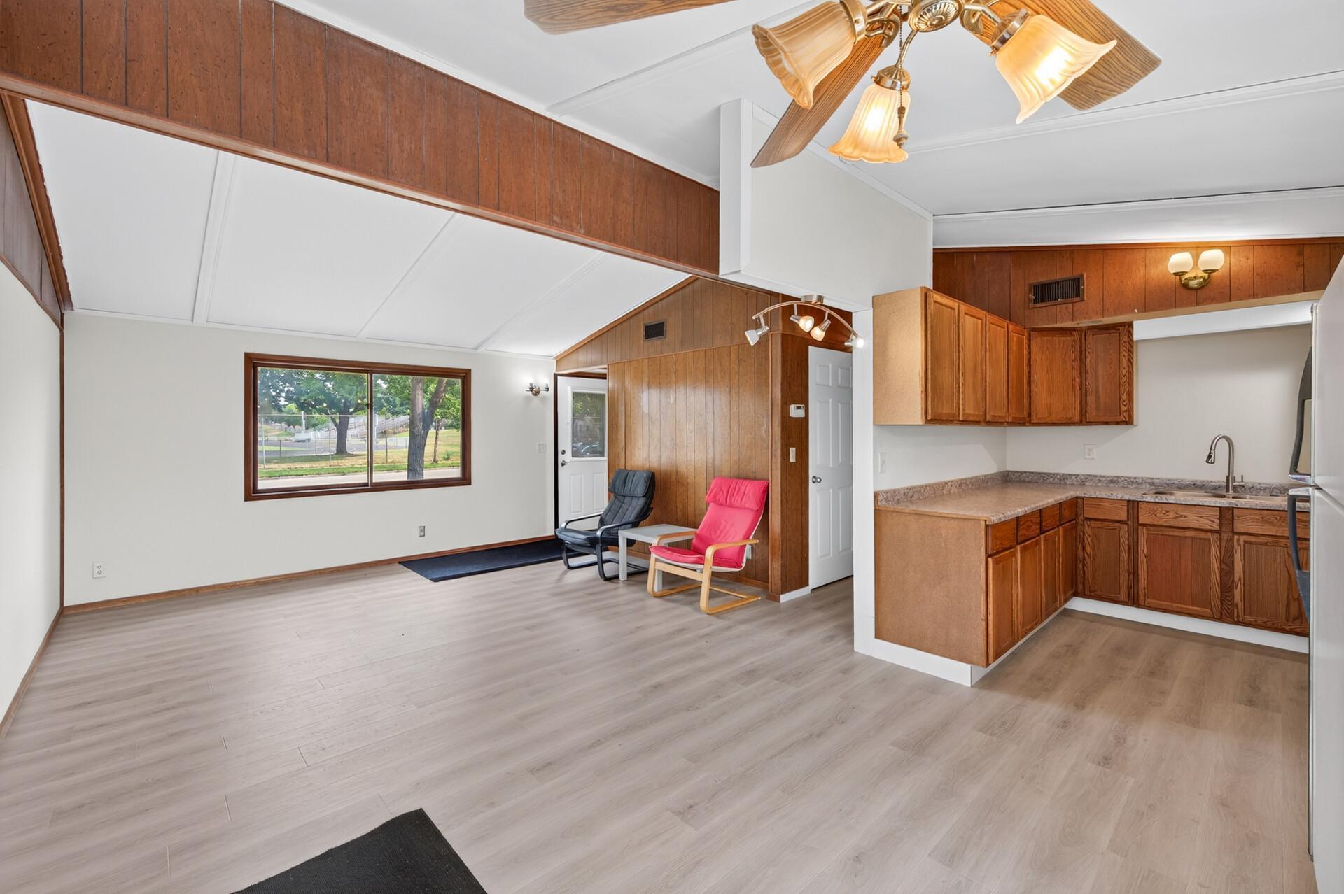1582 3rd Street E Property Photo 11
