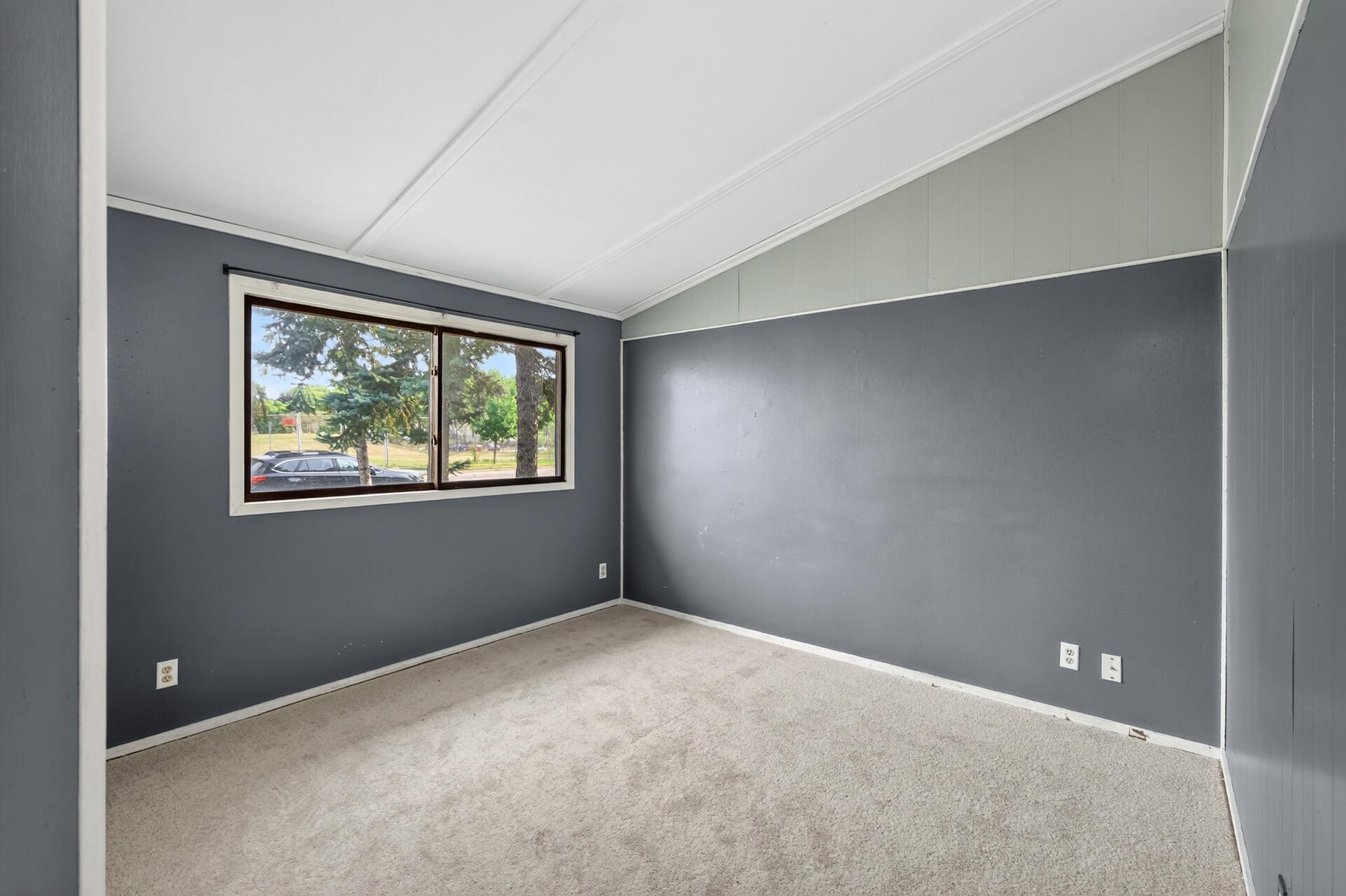 1582 3rd Street E Property Photo 23