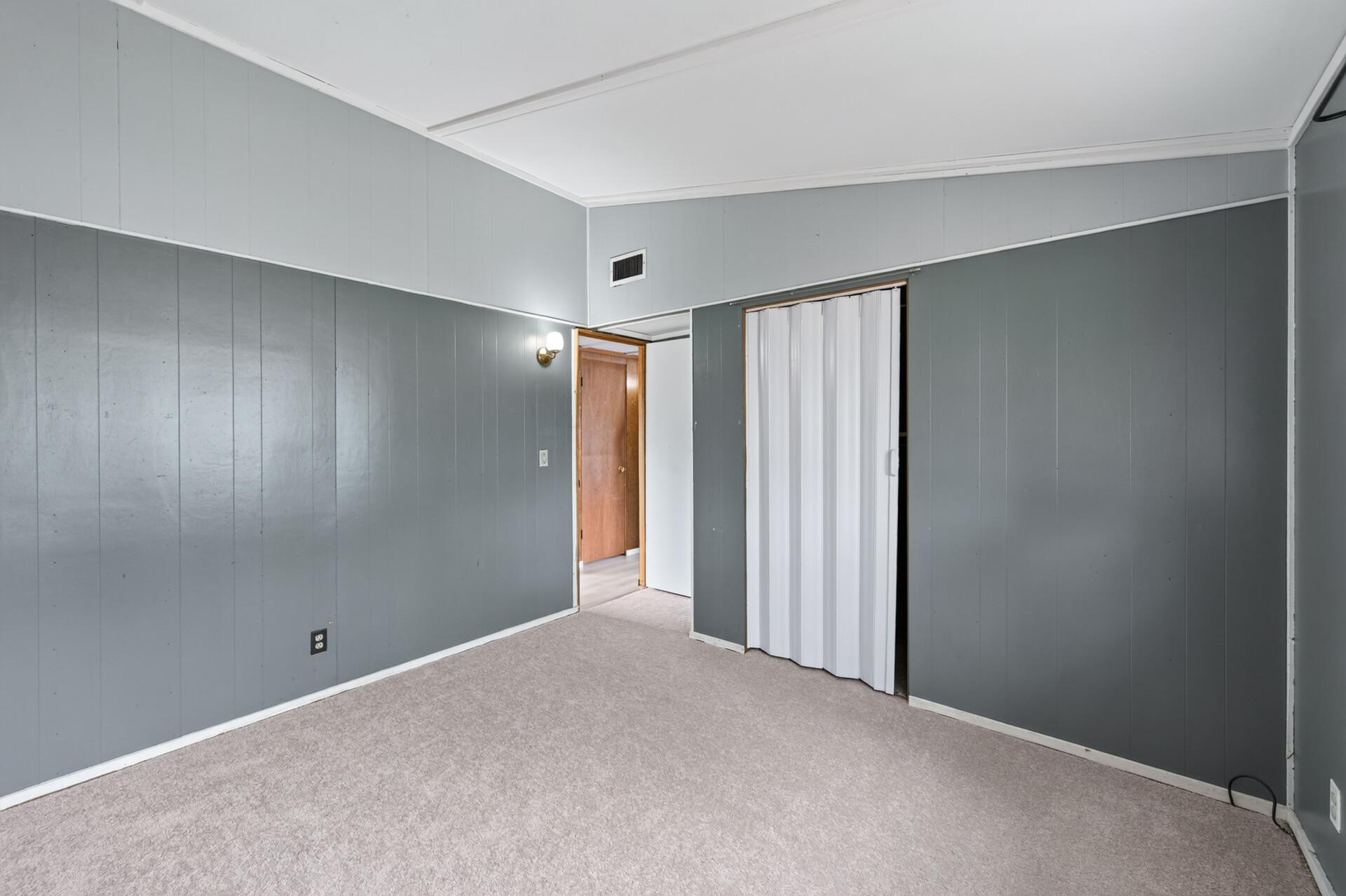 1582 3rd Street E Property Photo 24