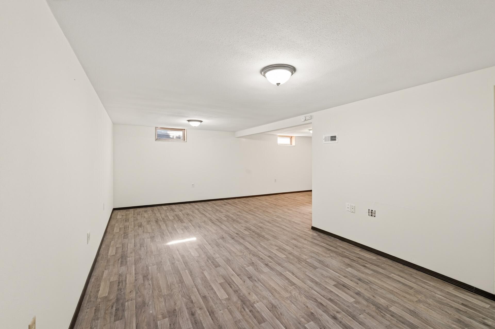 1582 3rd Street E Property Photo 26
