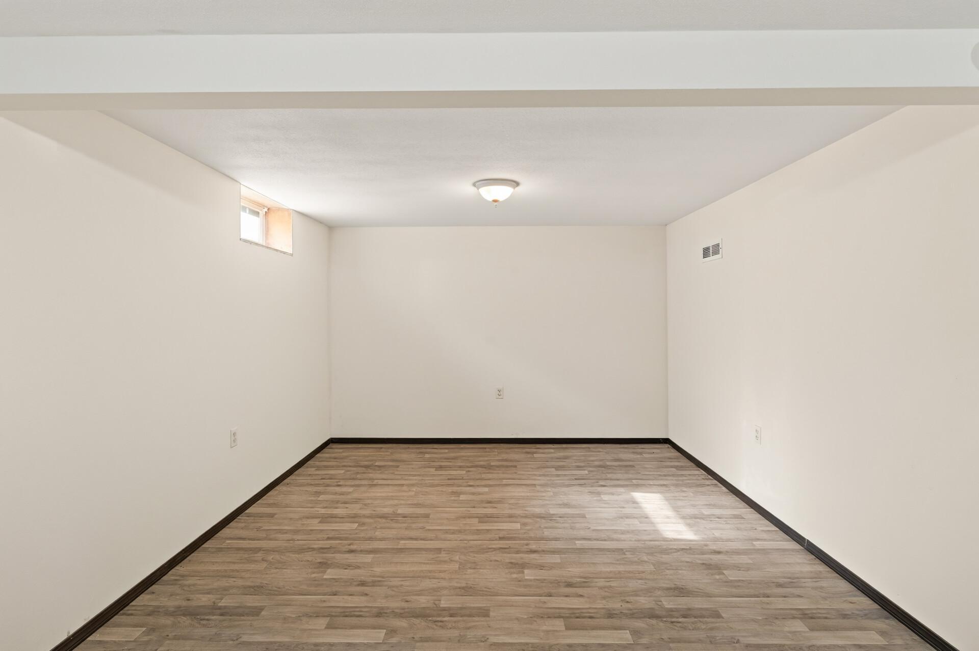 1582 3rd Street E Property Photo 27