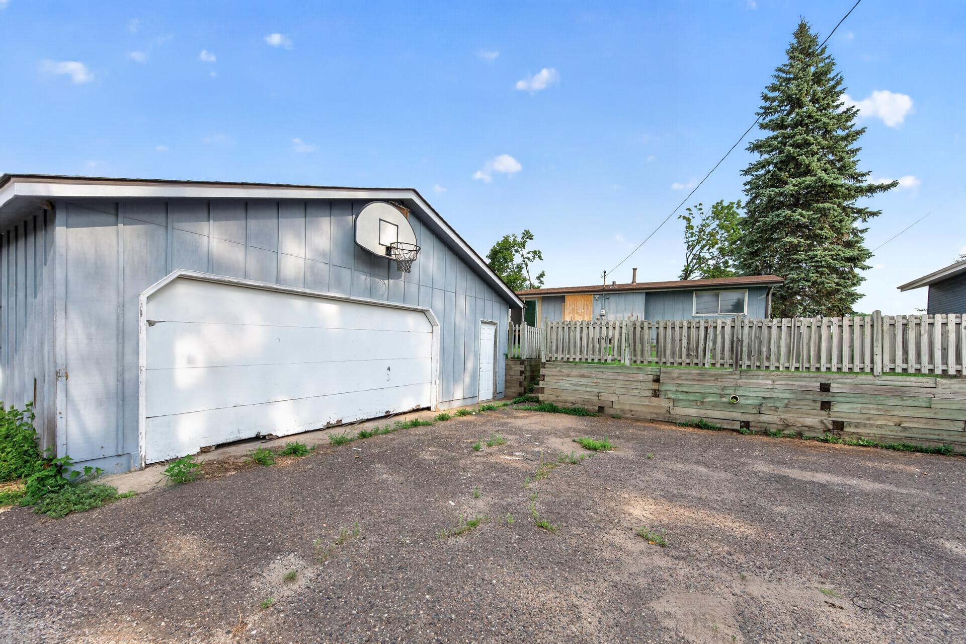 1582 3rd Street E Property Photo 41