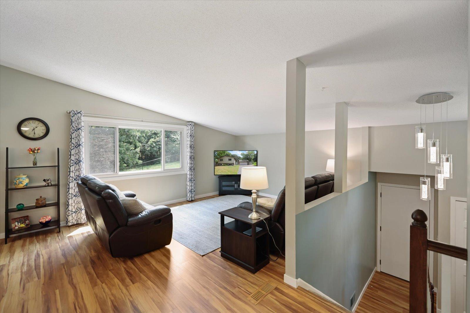 8944 Darnel Road Property Photo 14