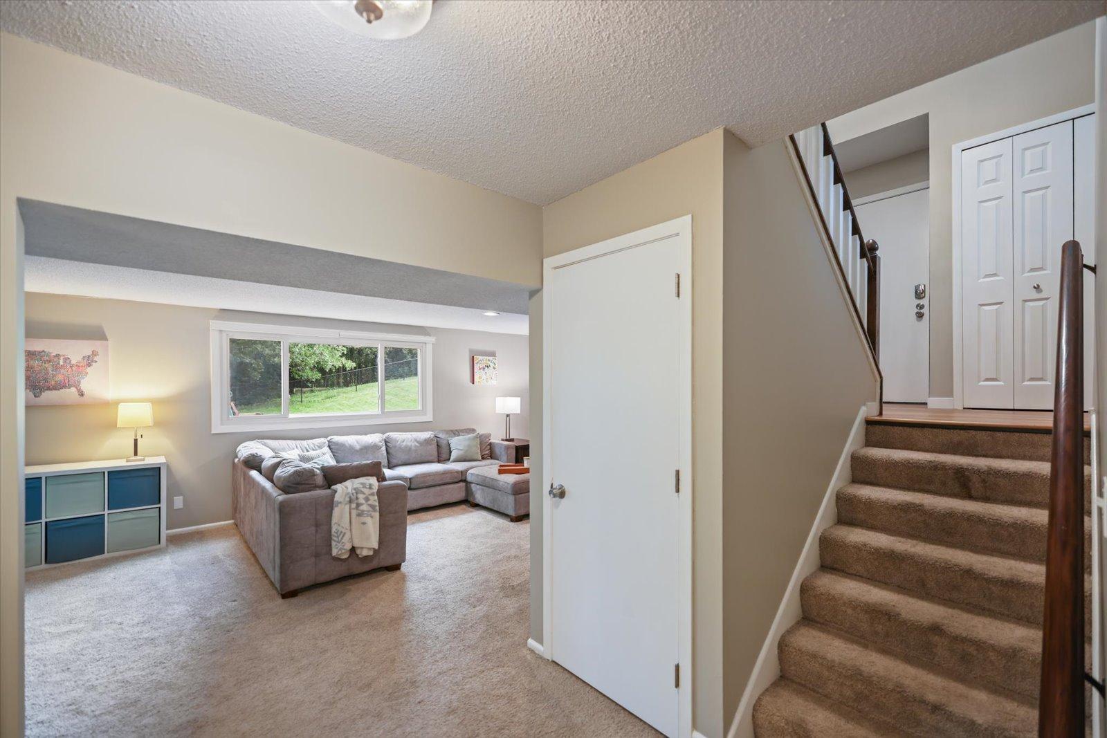 8944 Darnel Road Property Photo 26