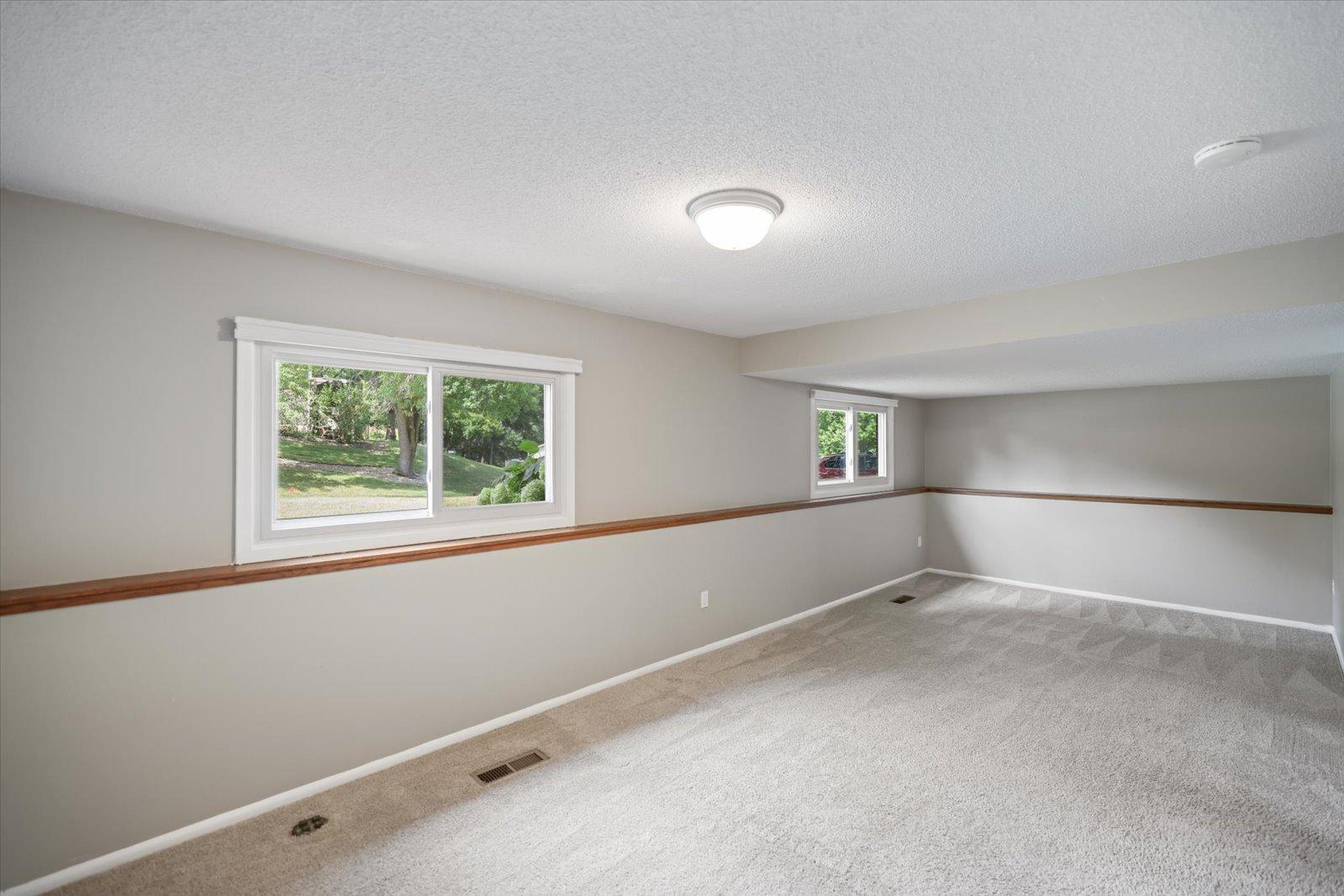 8944 Darnel Road Property Photo 39
