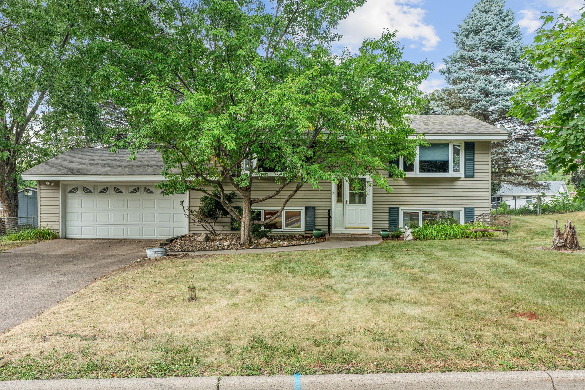 2207 Orchard Lane Property Photo 1