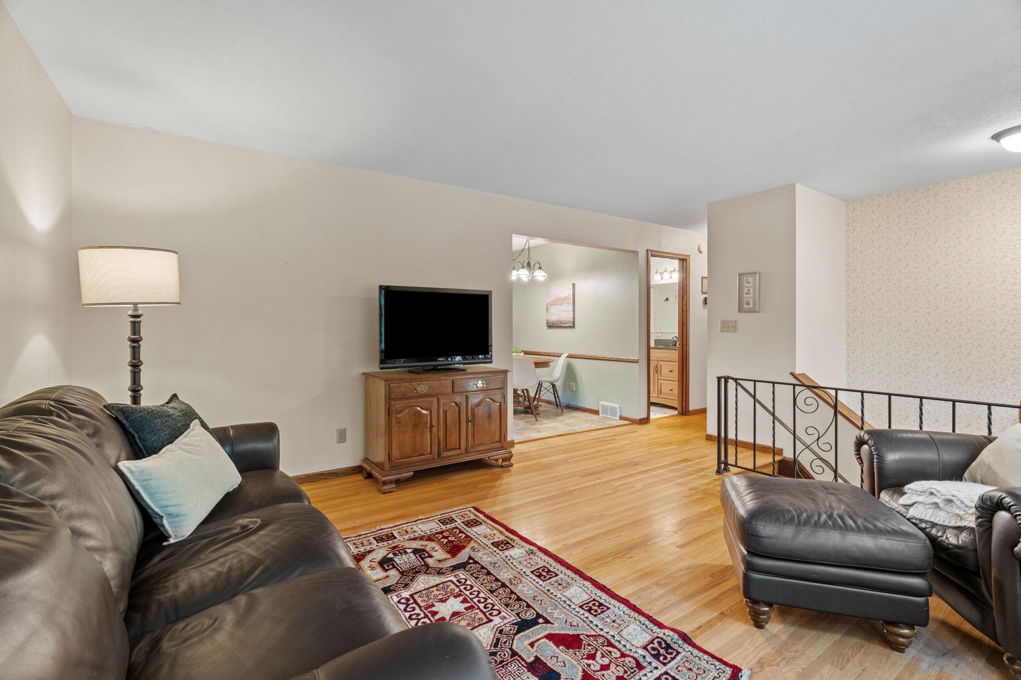 2207 Orchard Lane Property Photo 3