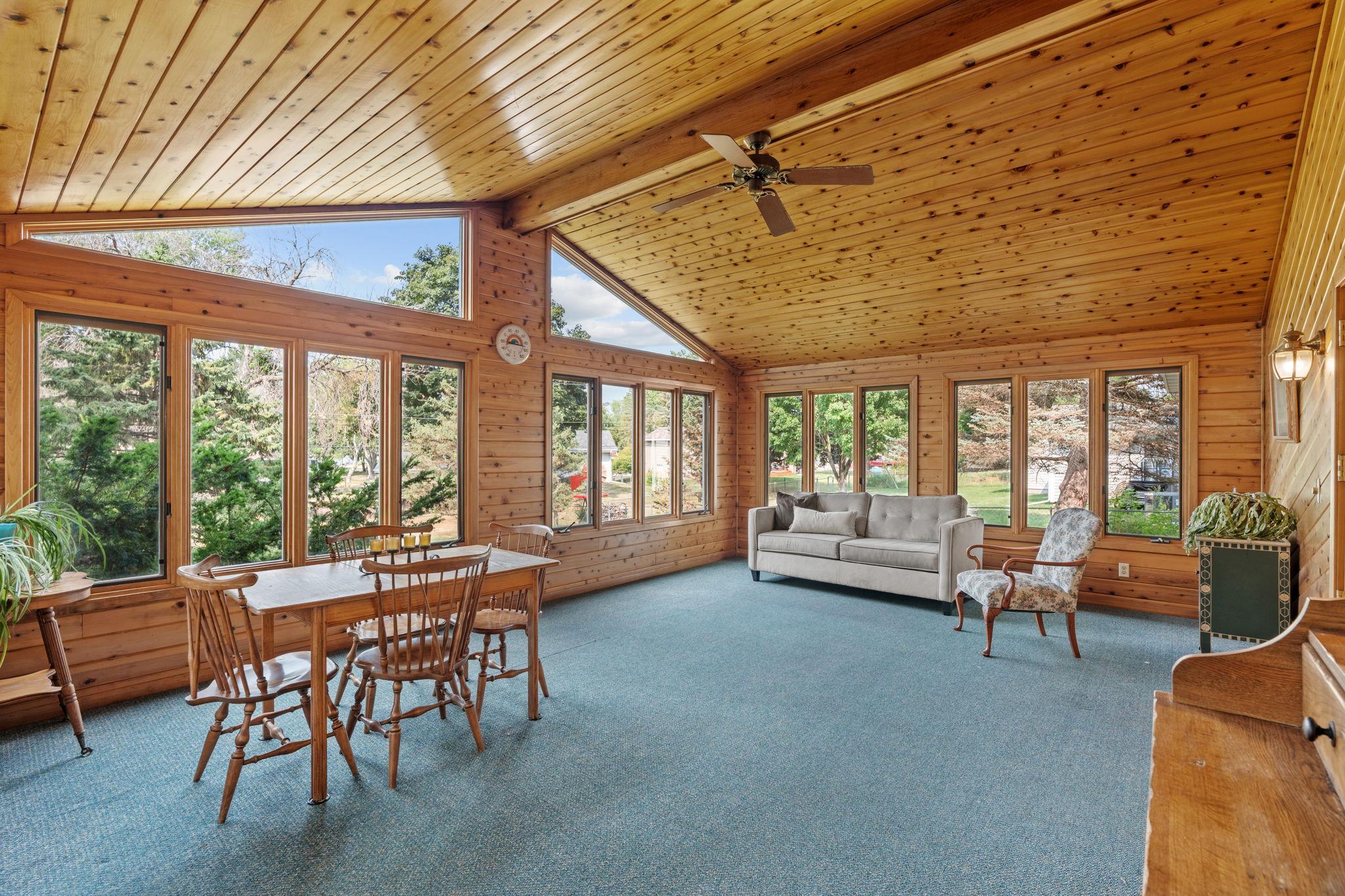 2207 Orchard Lane Property Photo 8
