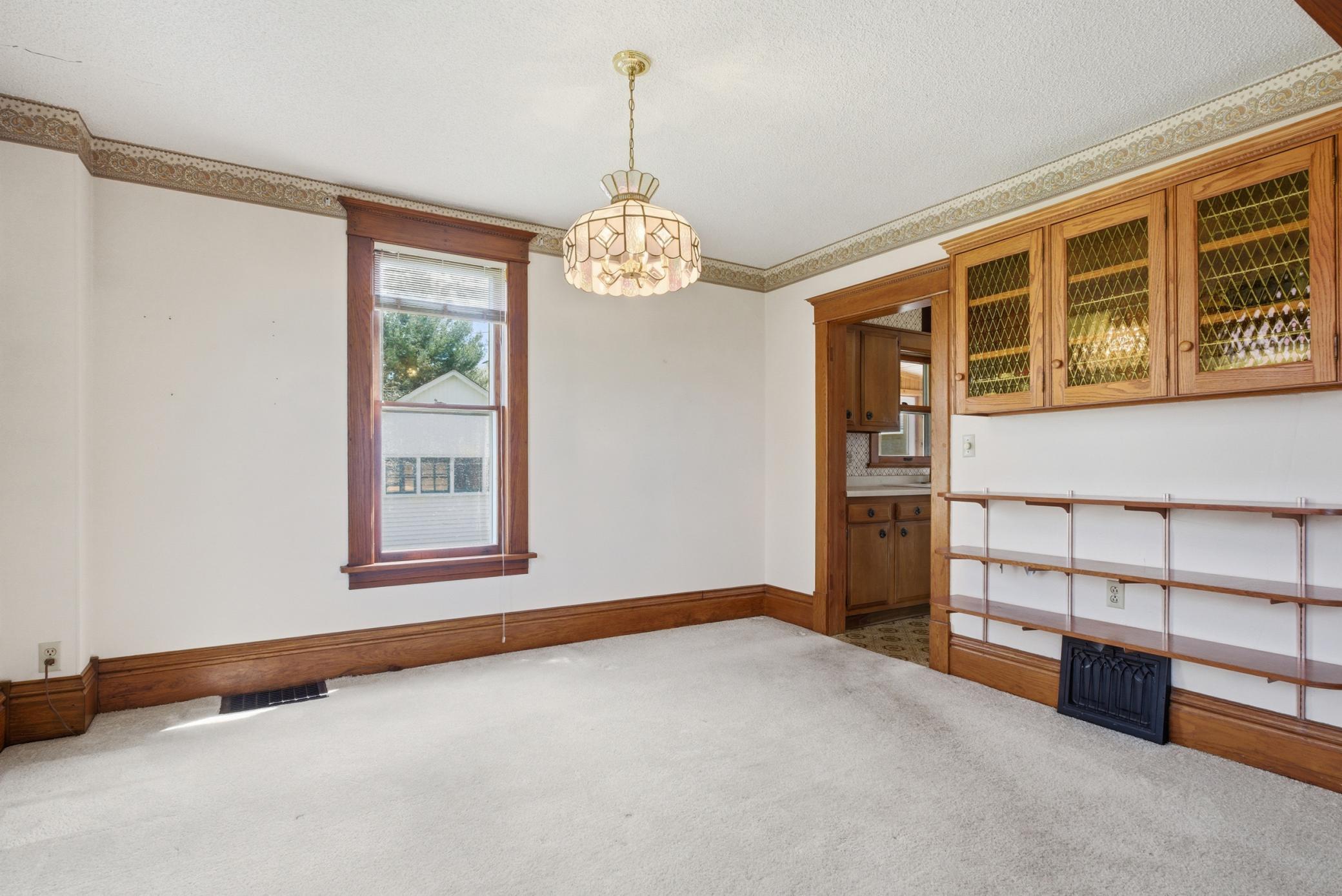 827 7th Avenue Sw Property Photo 7