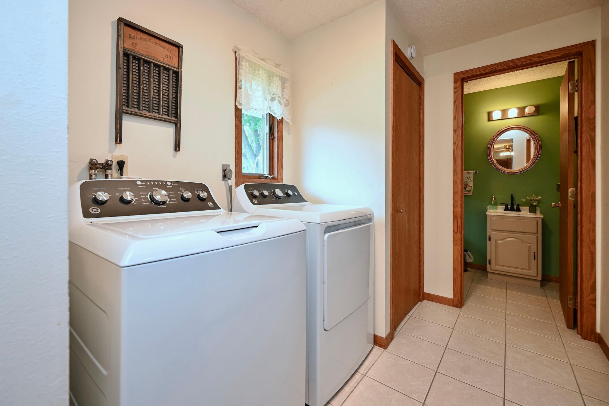 770 52nd Avenue Property Photo 18