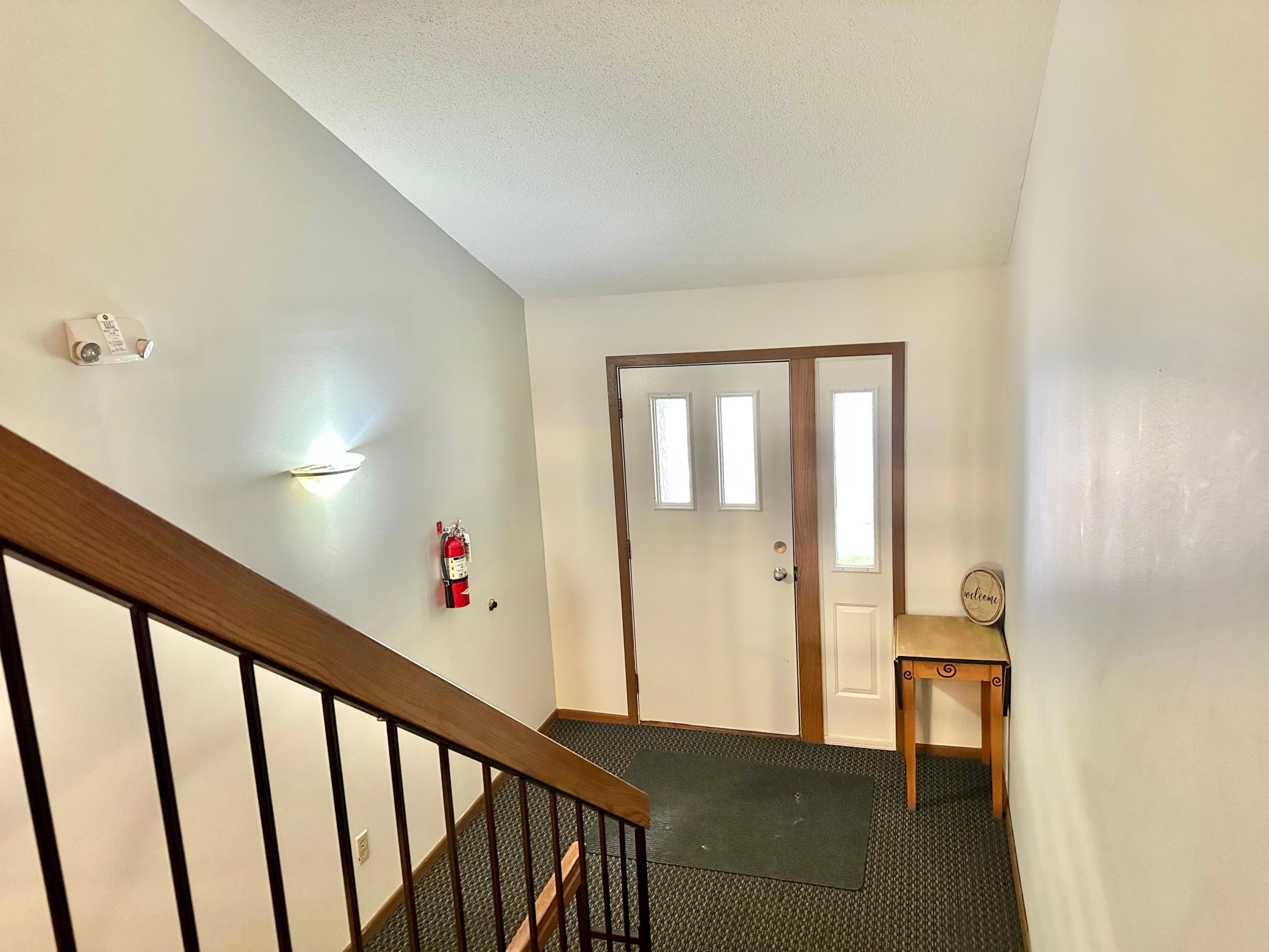 18462 Creeks Bend Drive 14 Property Photo 3