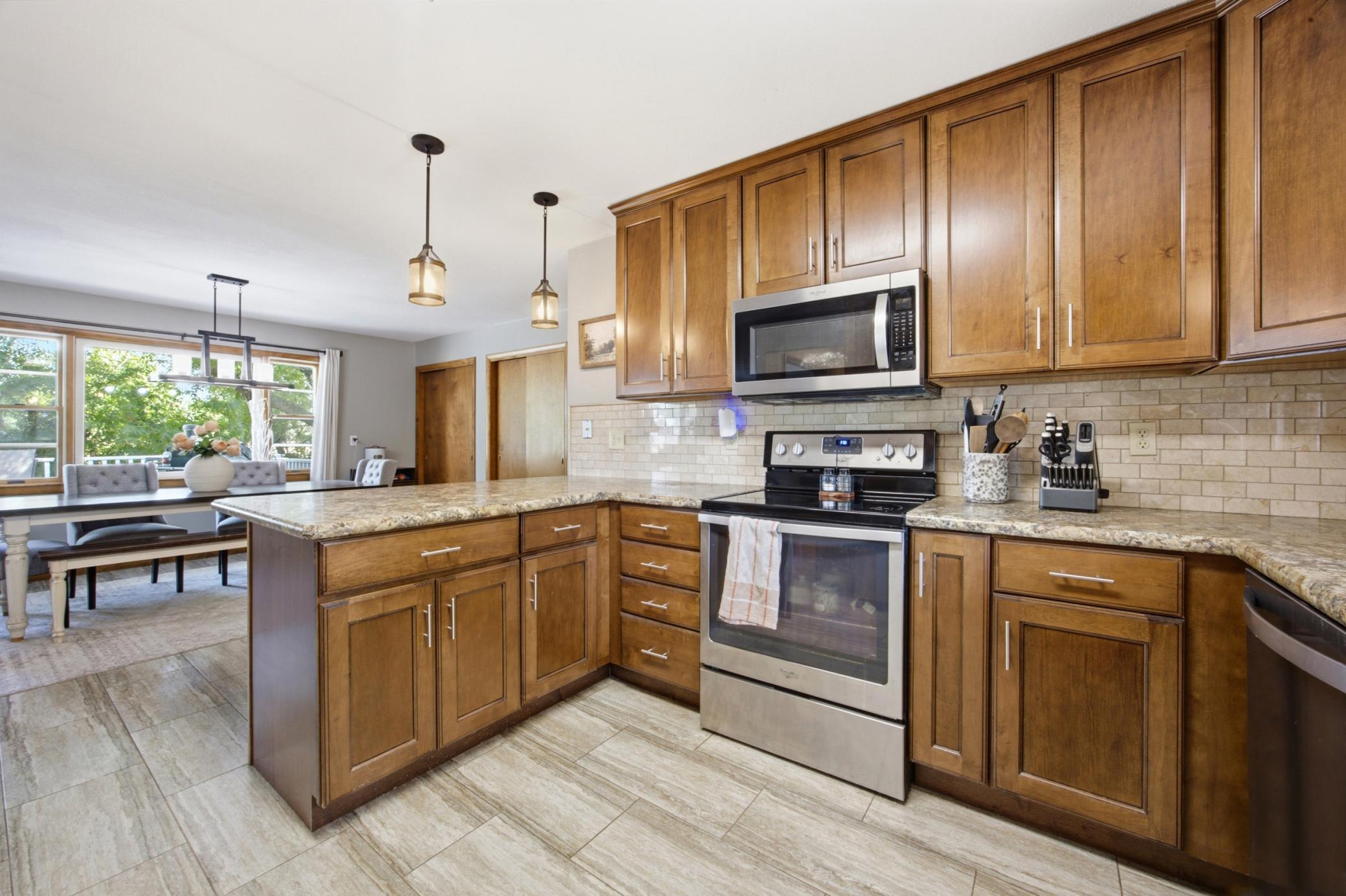 250 4th Street Property Photo 12