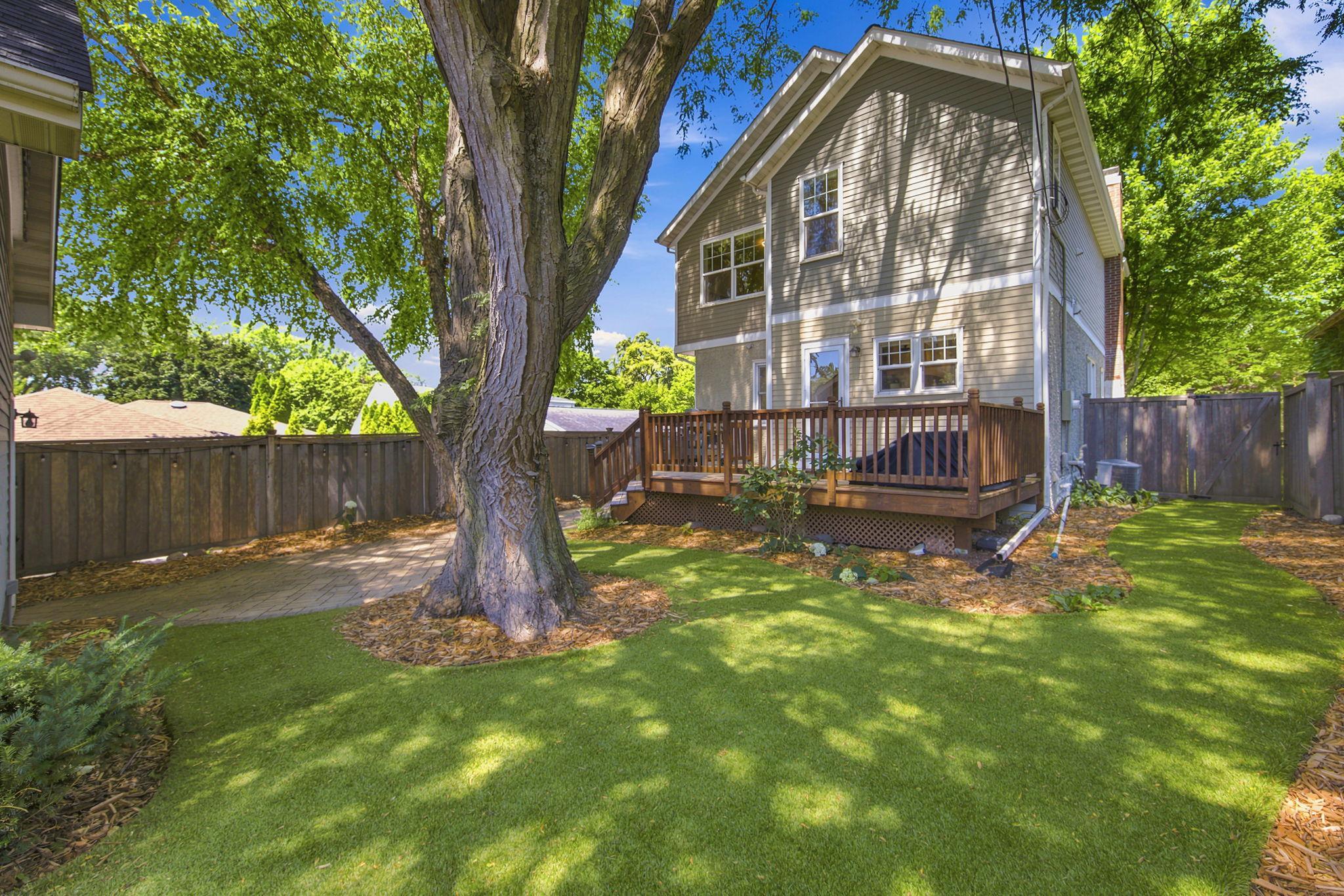 2222 Scheffer Avenue Property Photo 29
