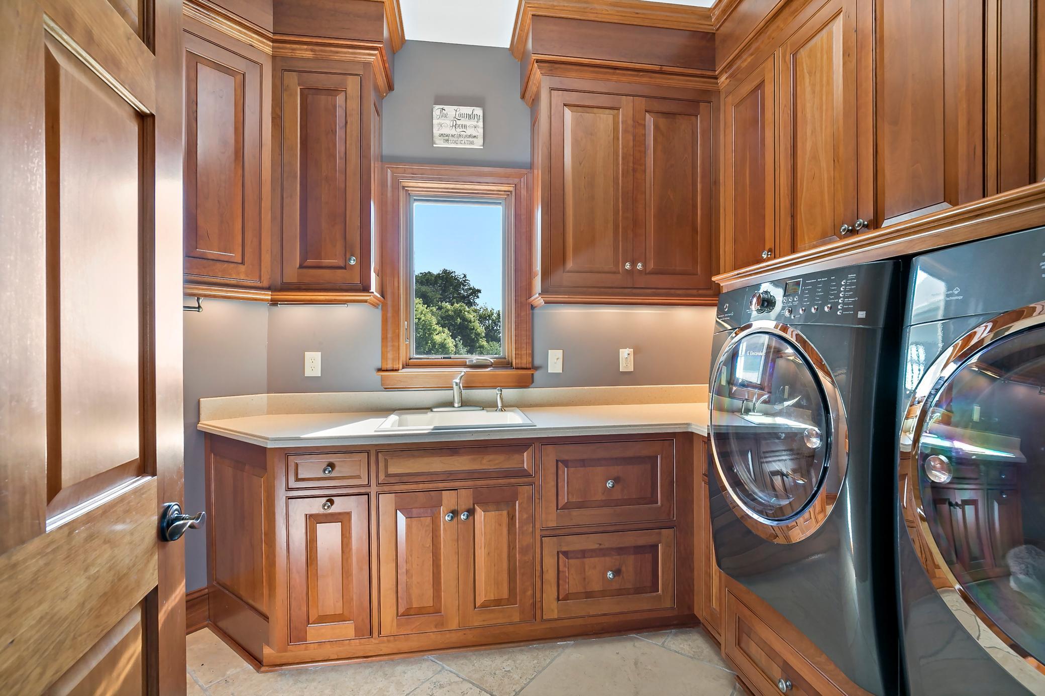 130 Bergamot Drive Property Photo 42
