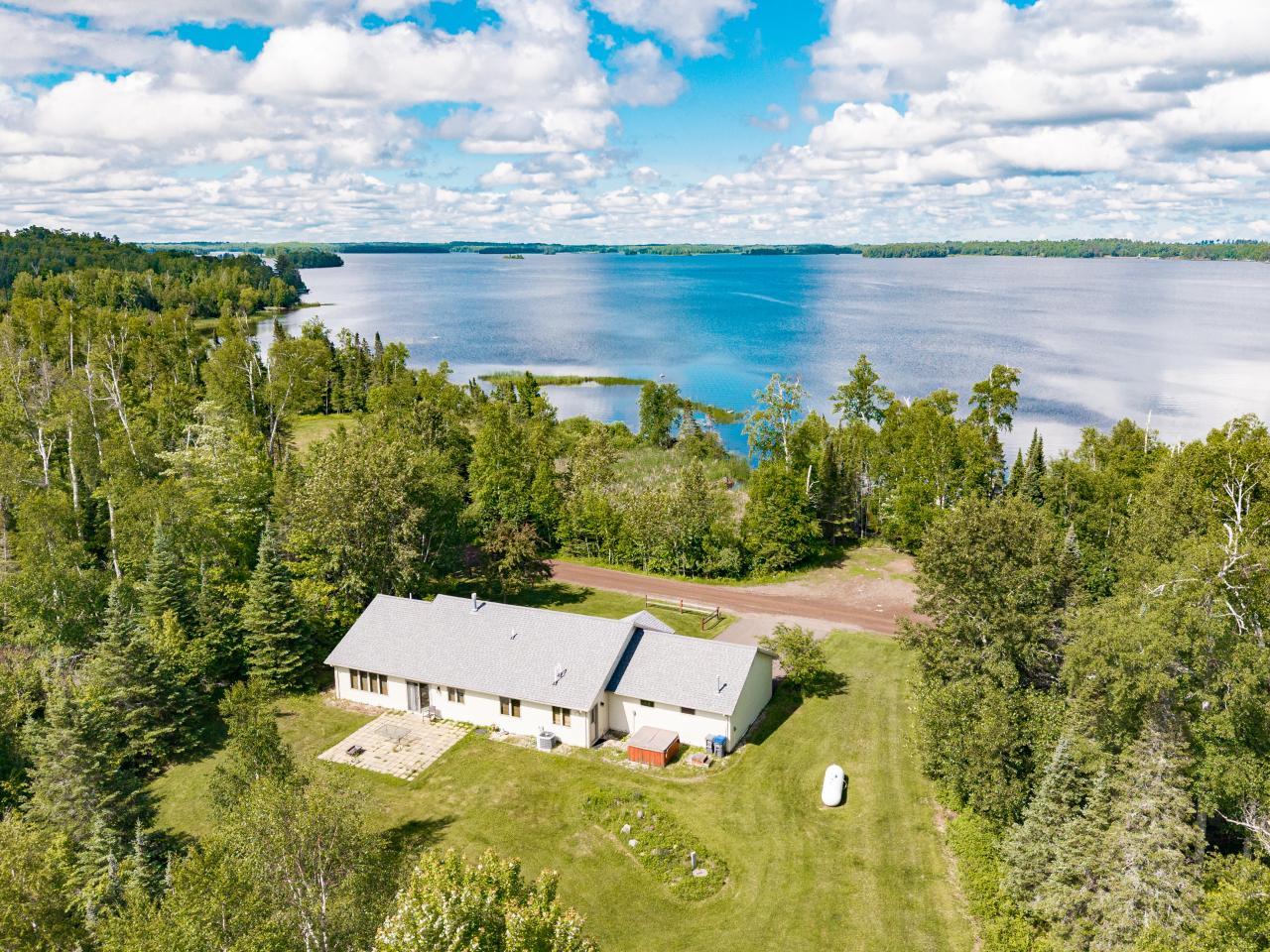 6139 Sunset Ridge N Property Photo 2