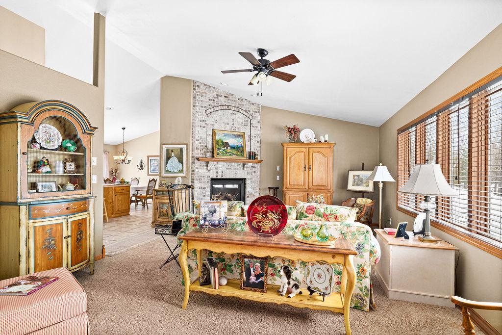 6139 Sunset Ridge N Property Photo 6