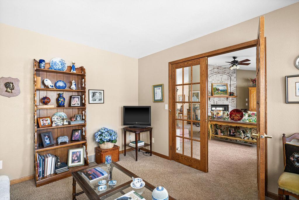 6139 Sunset Ridge N Property Photo 9