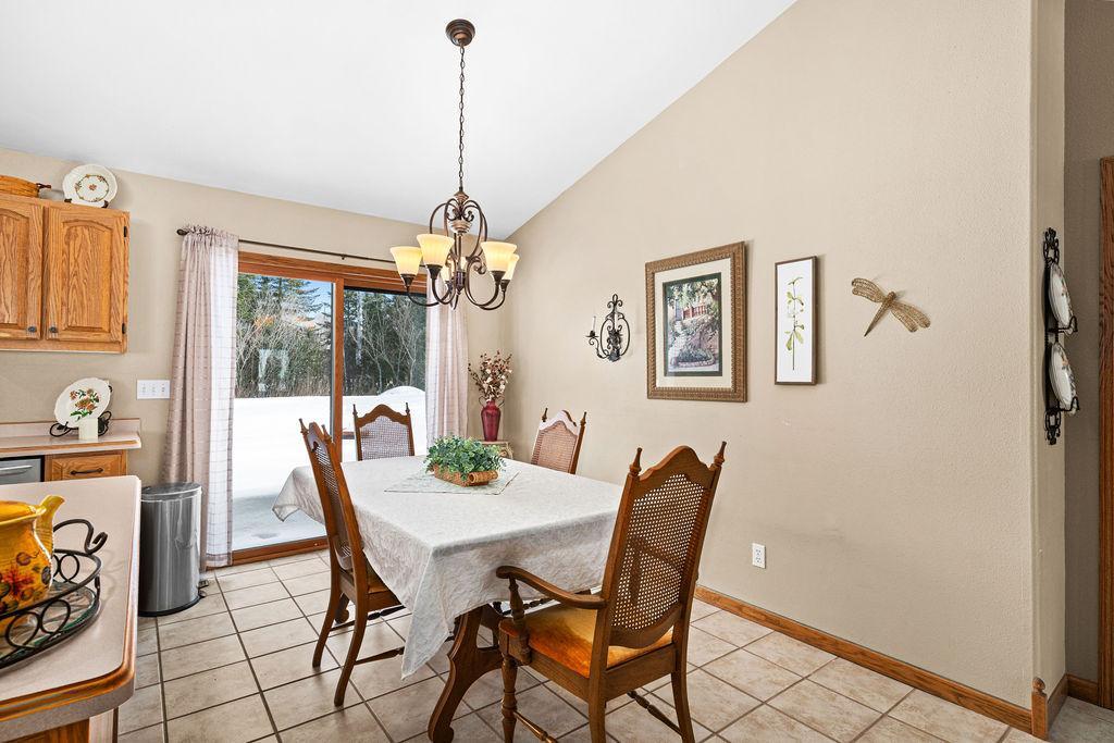 6139 Sunset Ridge N Property Photo 11