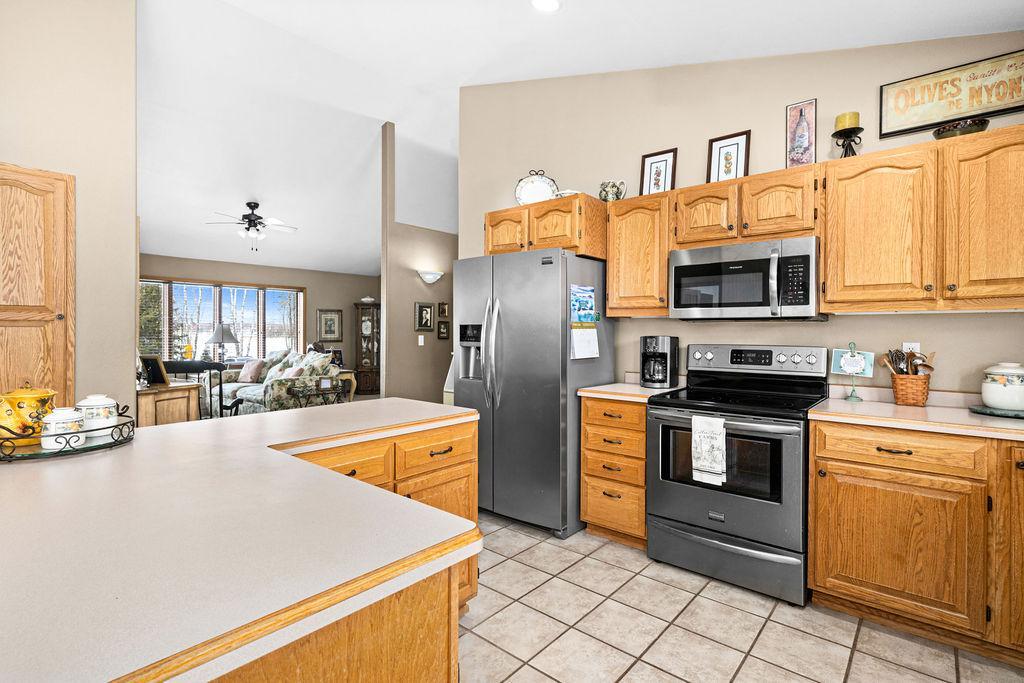 6139 Sunset Ridge N Property Photo 12