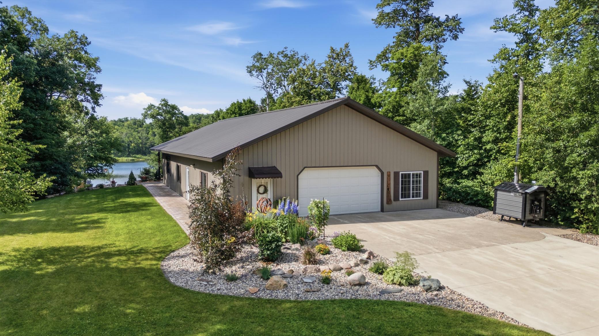 32955 Carlson Drive Property Photo 3