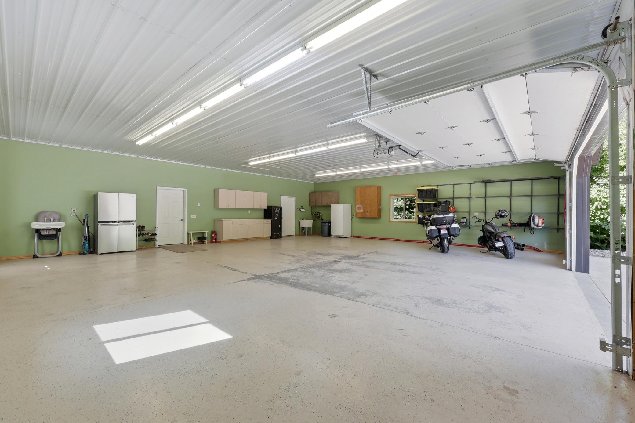 32955 Carlson Drive Property Photo 22