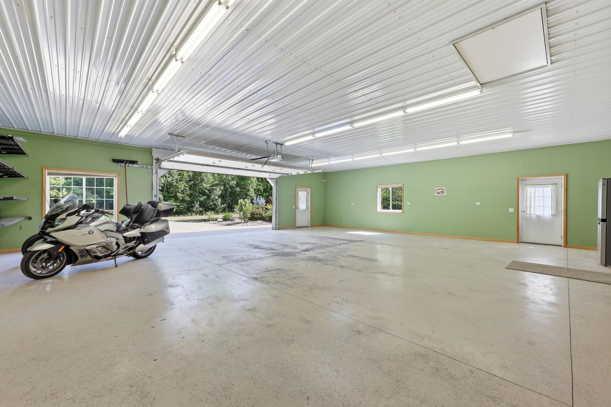 32955 Carlson Drive Property Photo 23