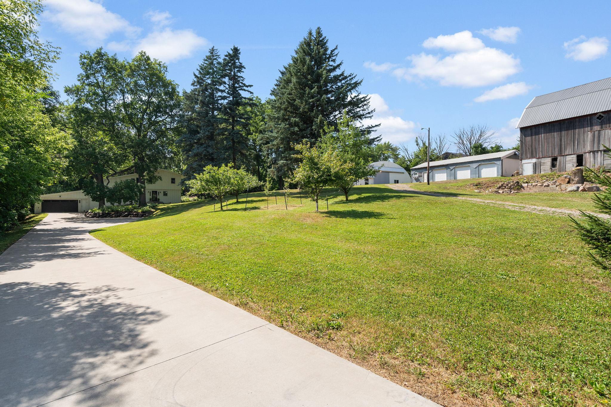 8315 Greenfield Road Property Photo 44