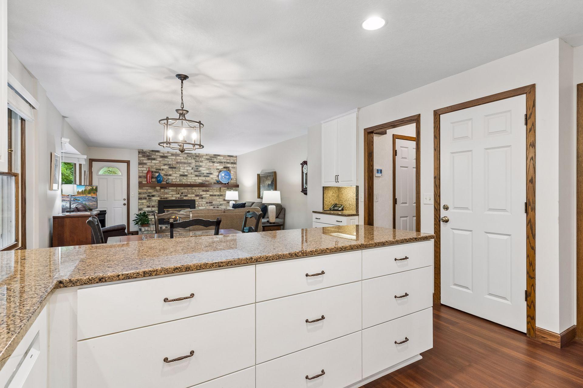 360 Quail Road Property Photo 6